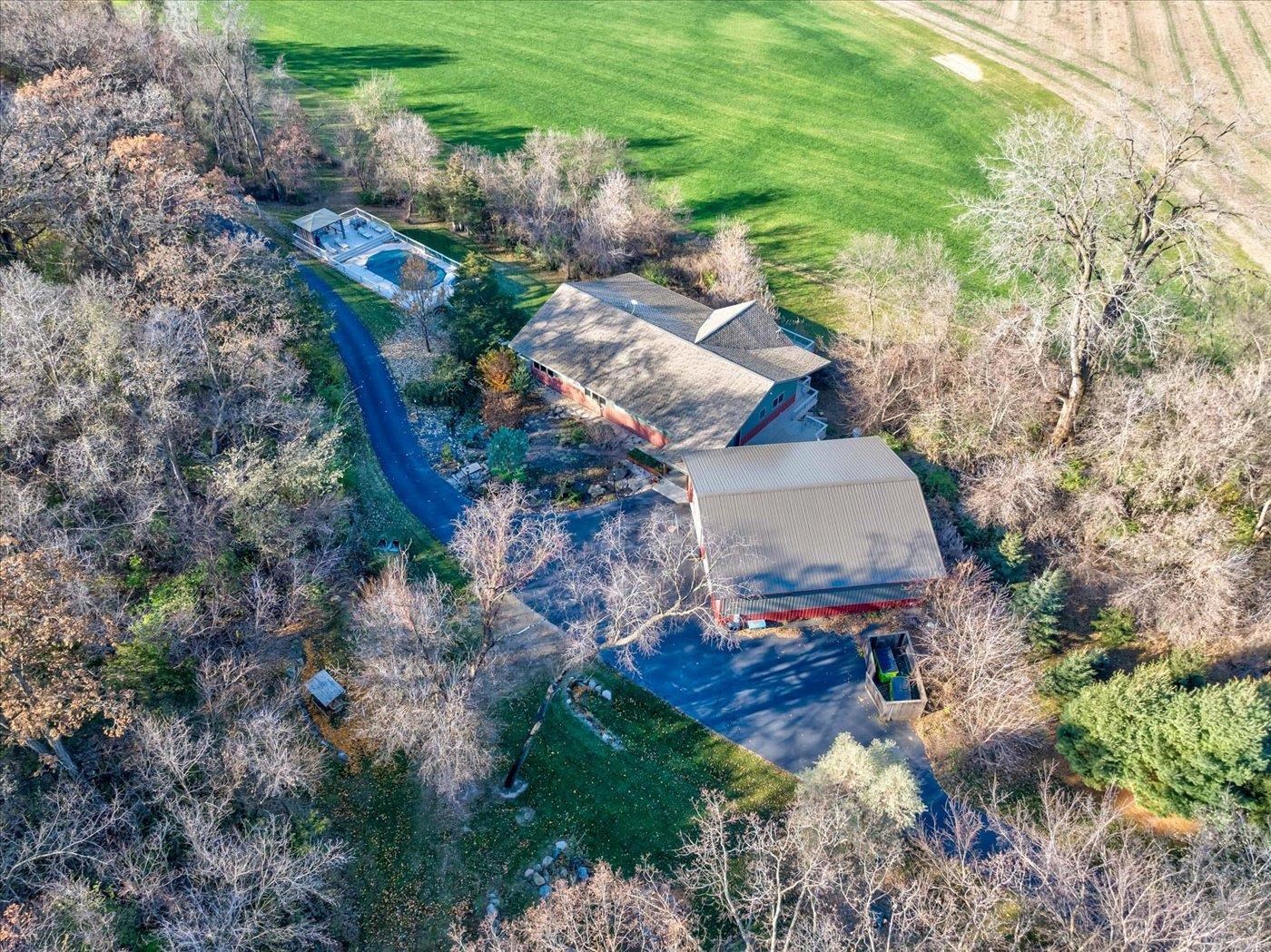 Sauk City, Wisconsin, 53583, United States, 5 Bedrooms Bedrooms, ,4 BathroomsBathrooms,Residential,For Sale,1992585