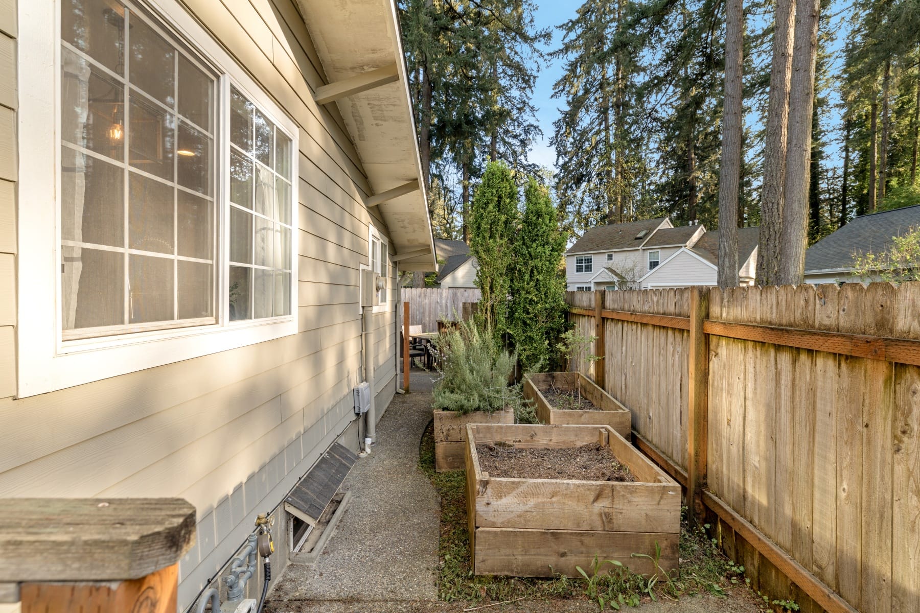  5262 ROSEWOOD ST Lake Oswego, OR 97035 - 物件實景