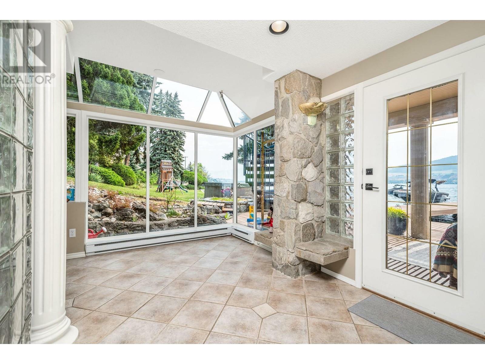 VERNON, British Columbia, V1H 1C8, CA, 5 Bedrooms Bedrooms, ,3 BathroomsBathrooms,Residential,For Sale,1838241