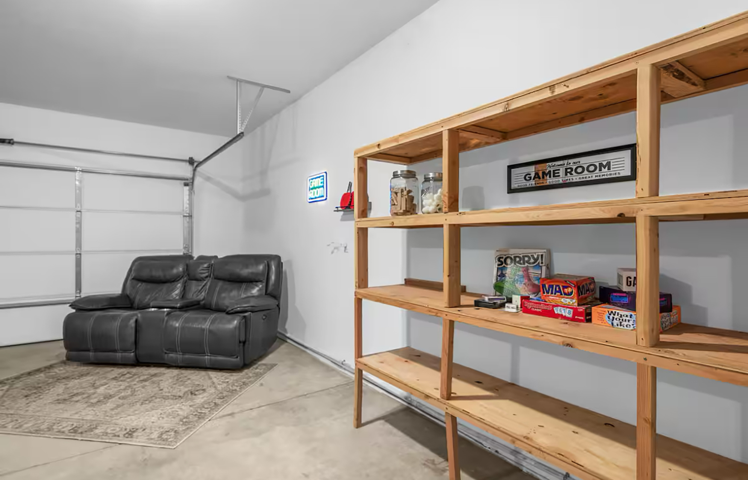  Move-In Ready &Open-Concept Living - 物件實景