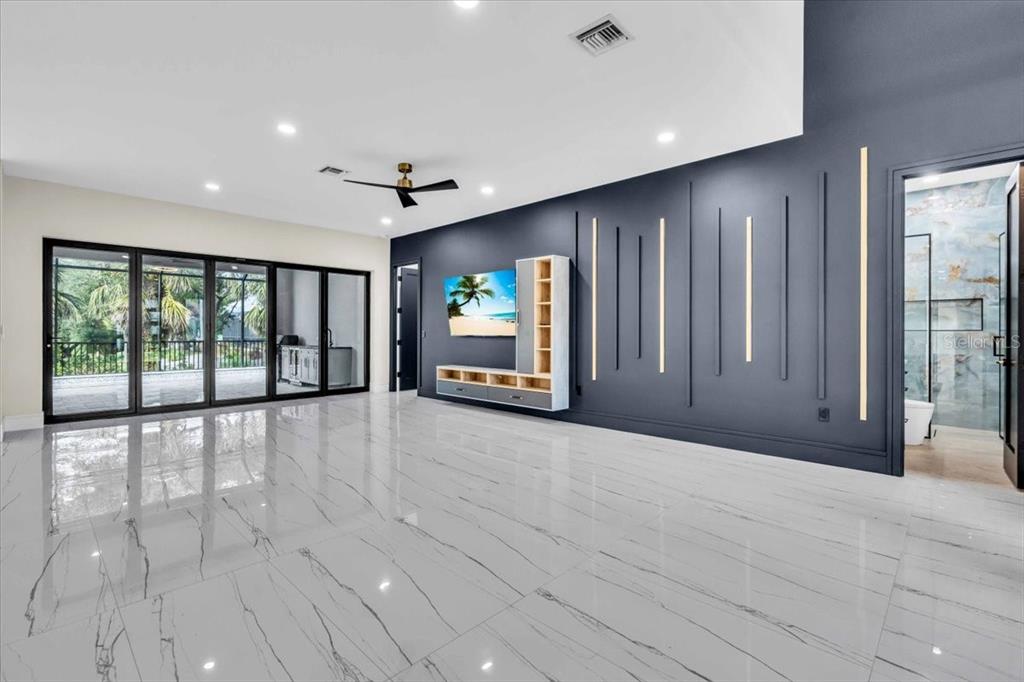 Nokomis, Florida, 34275, United States, 4 Bedrooms Bedrooms, ,5 BathroomsBathrooms,Residential,For Sale,1989128