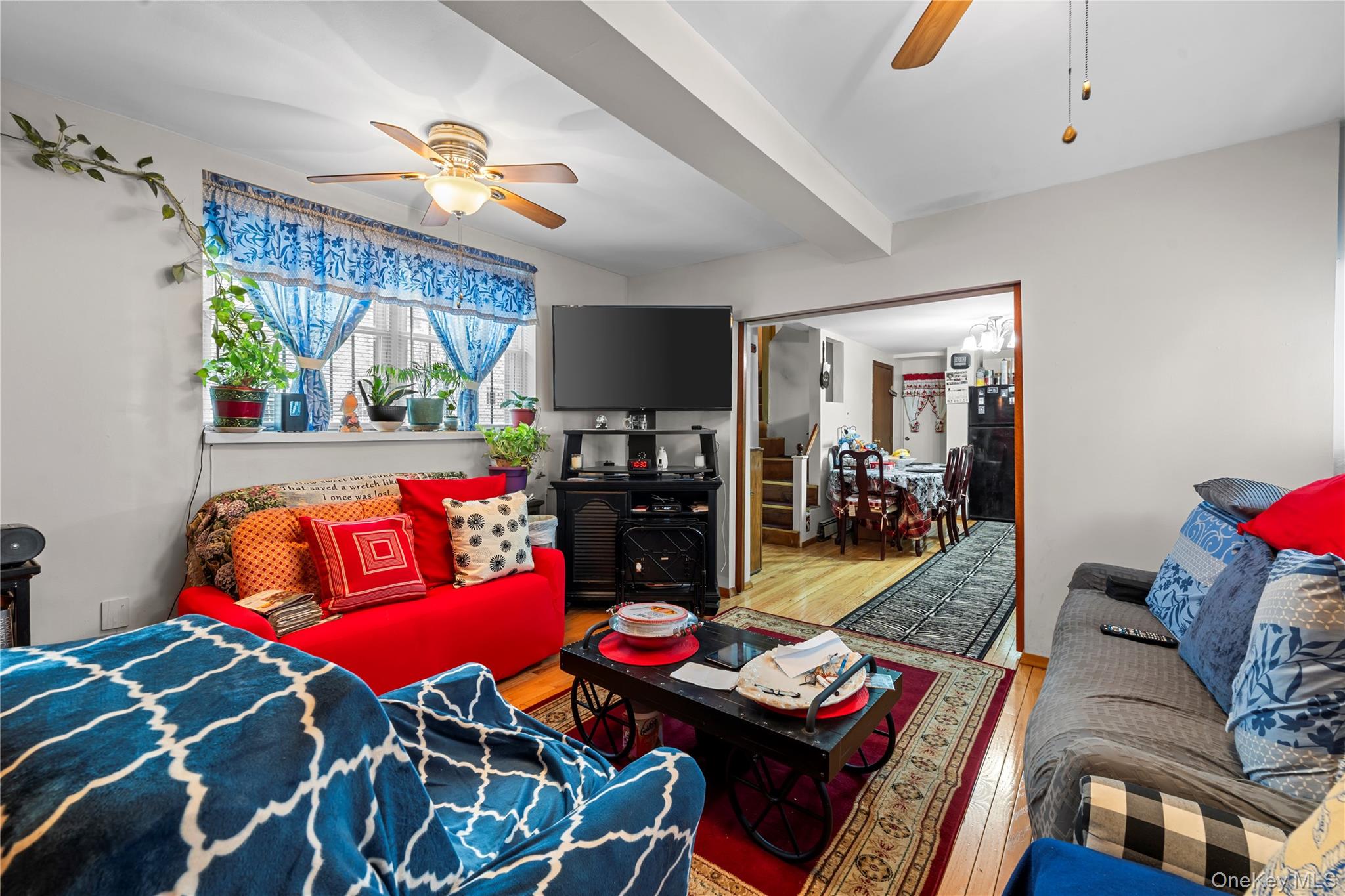 Bronx, New York, 10469, United States, 2 Bedrooms Bedrooms, ,2 BathroomsBathrooms,Residential,For Sale,2005808