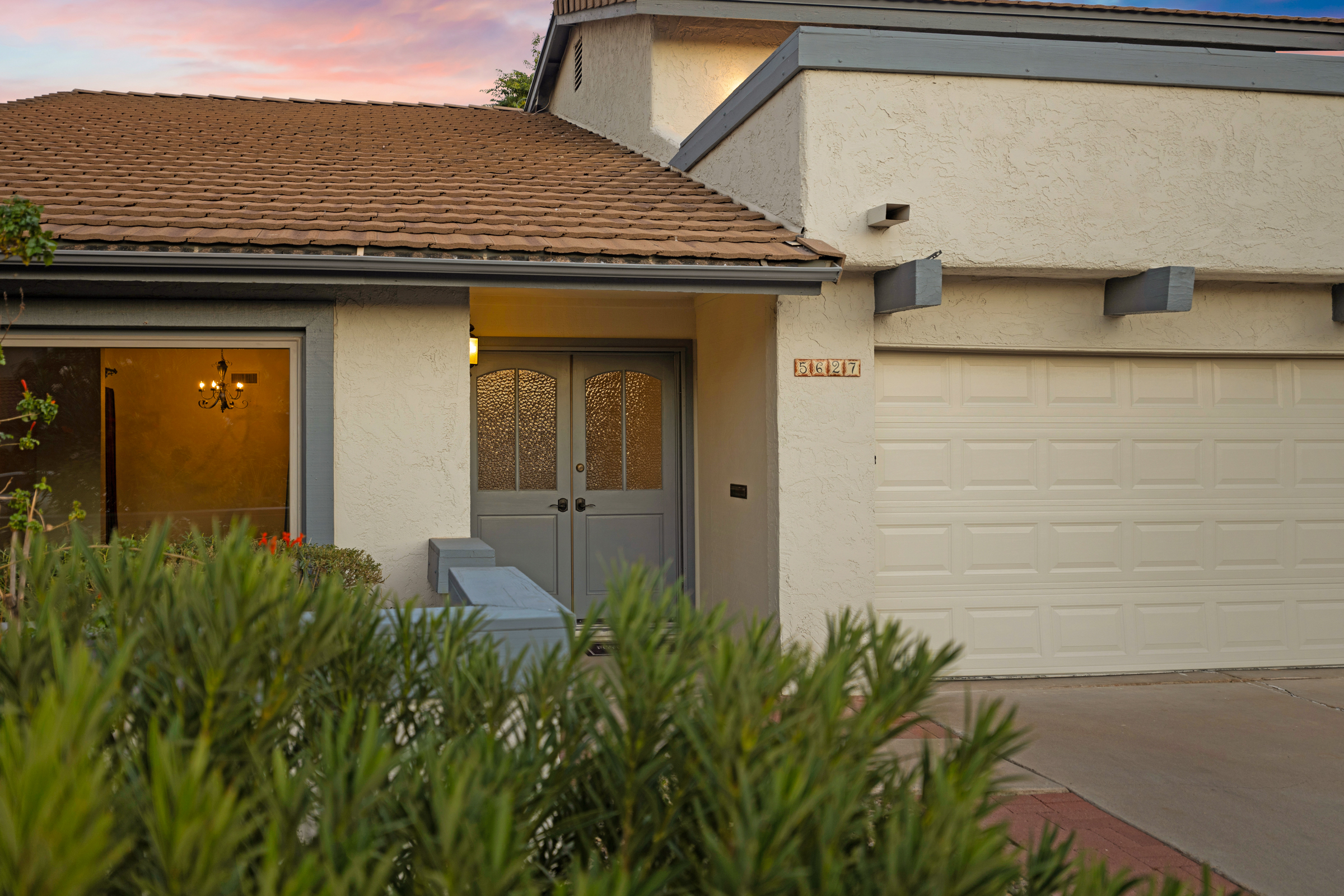 Tempe, Arizona, 85283, United States, 4 Bedrooms Bedrooms, ,3 BathroomsBathrooms,Residential,For Sale,1985738