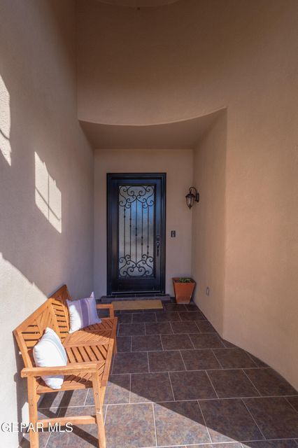 El Paso, Texas, 79912, United States, 4 Bedrooms Bedrooms, ,3 BathroomsBathrooms,Residential,For Sale,1997746