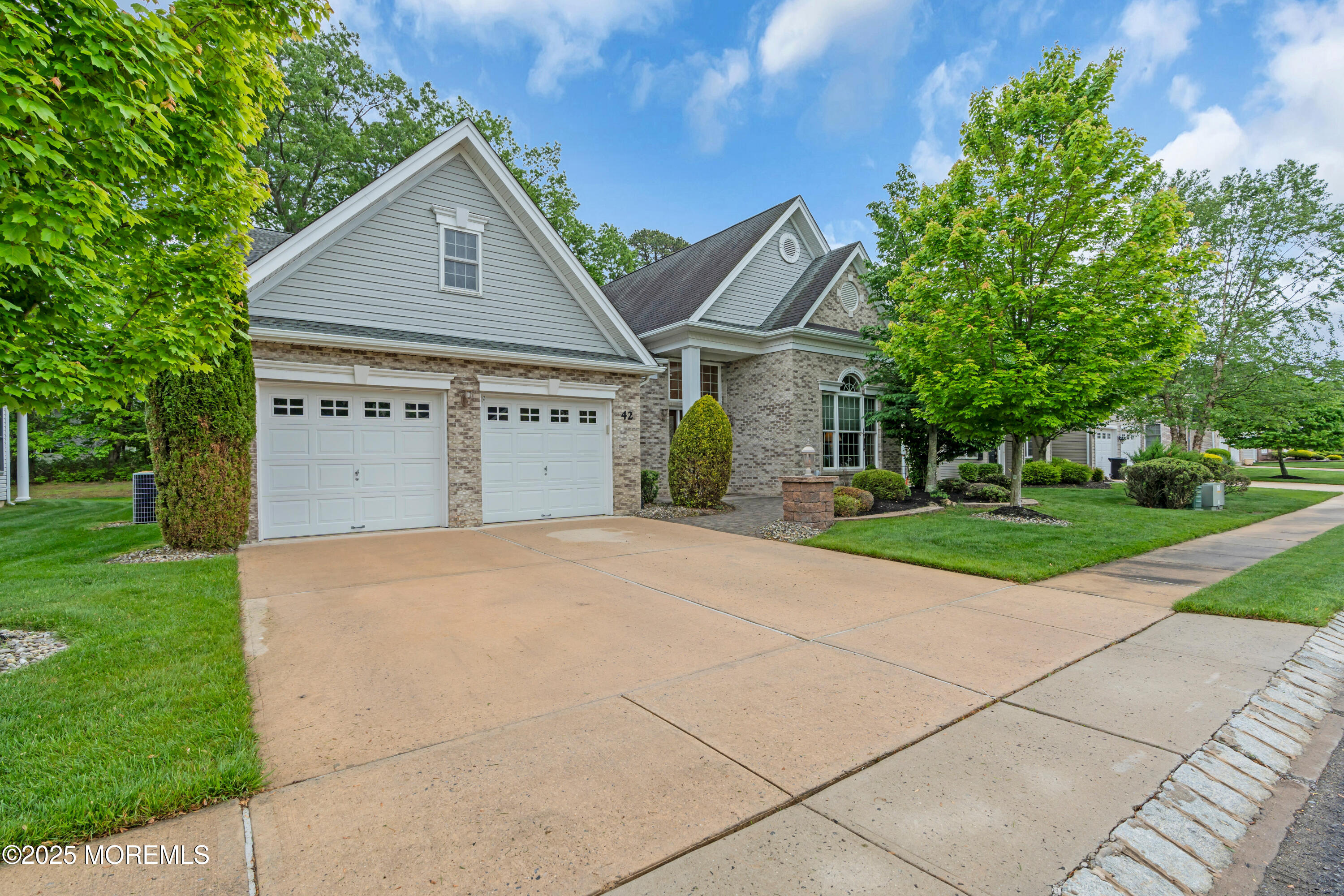 Freehold, New Jersey, 07728, United States, 2 Bedrooms Bedrooms, ,2 BathroomsBathrooms,Residential,For Sale,1929007