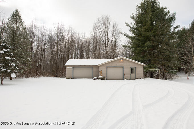Portland, Michigan, 48875, United States, 5 Bedrooms Bedrooms, ,4 BathroomsBathrooms,Residential,For Sale,2001536