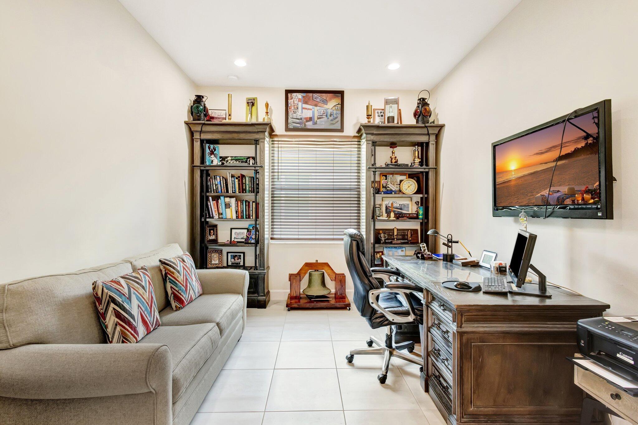 Port St Lucie, Florida, 34987, United States, 3 Bedrooms Bedrooms, ,4 BathroomsBathrooms,Residential,For Sale,1980849