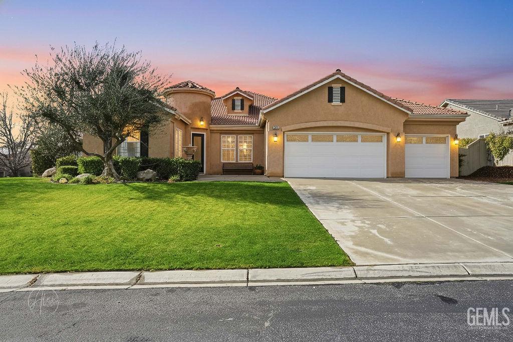 Bakersfield, California, 93306, United States, 3 Bedrooms Bedrooms, ,2 BathroomsBathrooms,Residential,For Sale,2005993