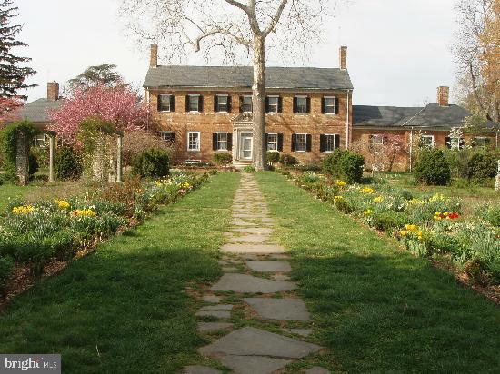 Fredericksburg, Virginia, 22405, United States, 5 Bedrooms Bedrooms, ,3 BathroomsBathrooms,Residential,For Sale,1987075