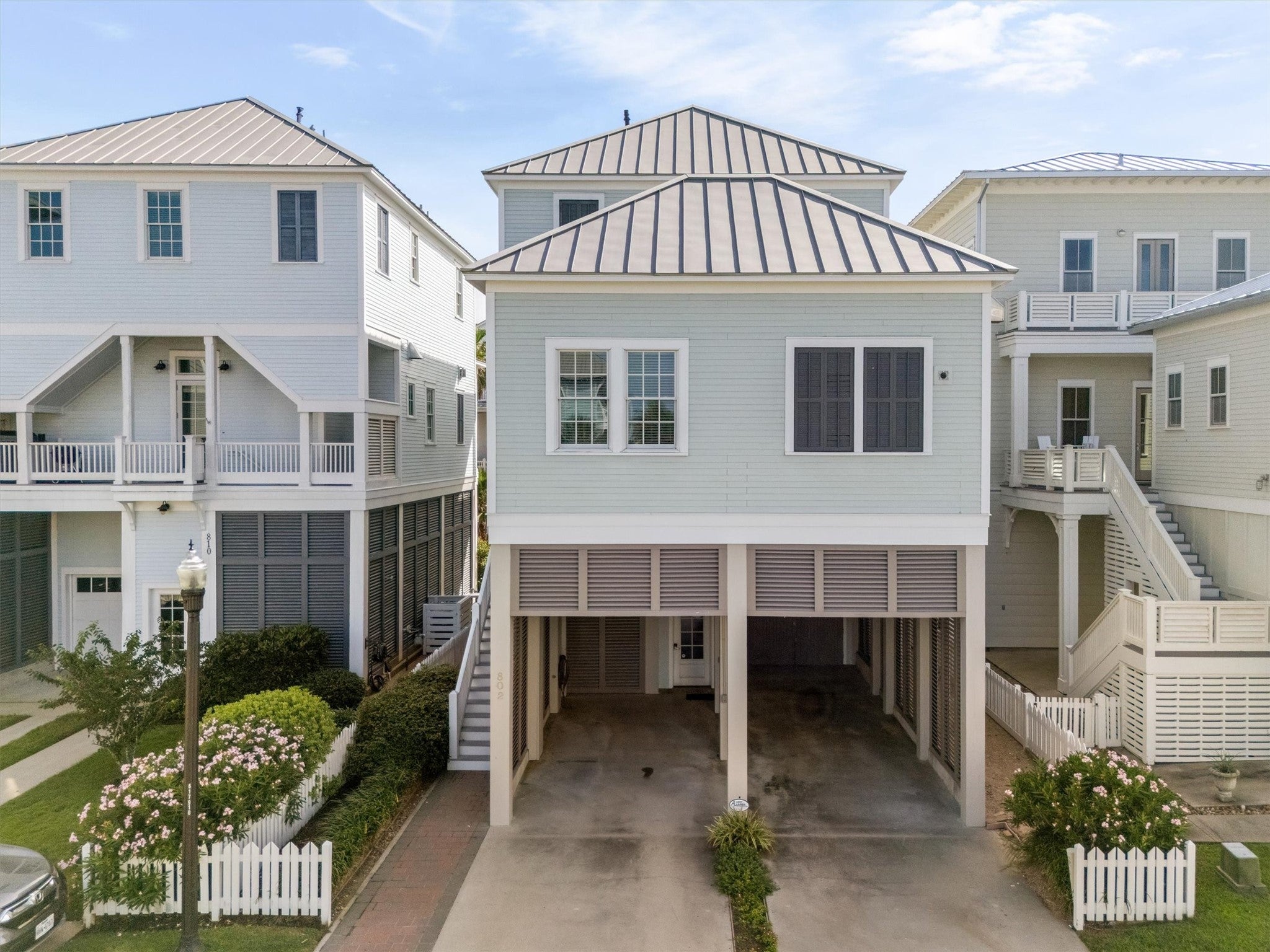 Beachtown Psge, Galveston, TX 77550 #1