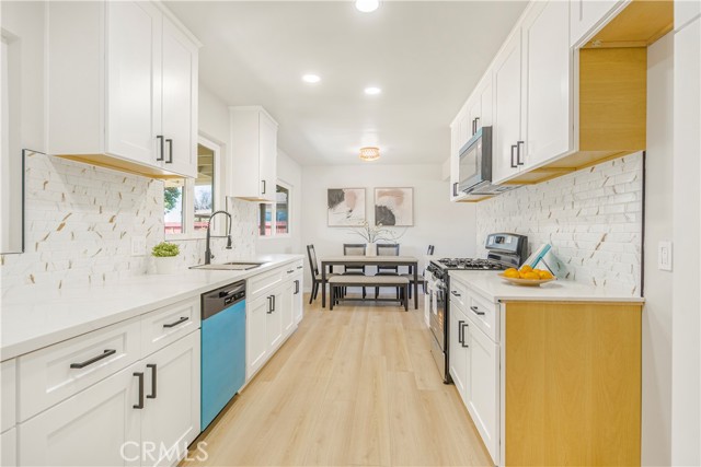 San Bernardino, California, 92404, United States, 3 Bedrooms Bedrooms, ,2 BathroomsBathrooms,Residential,For Sale,1983752