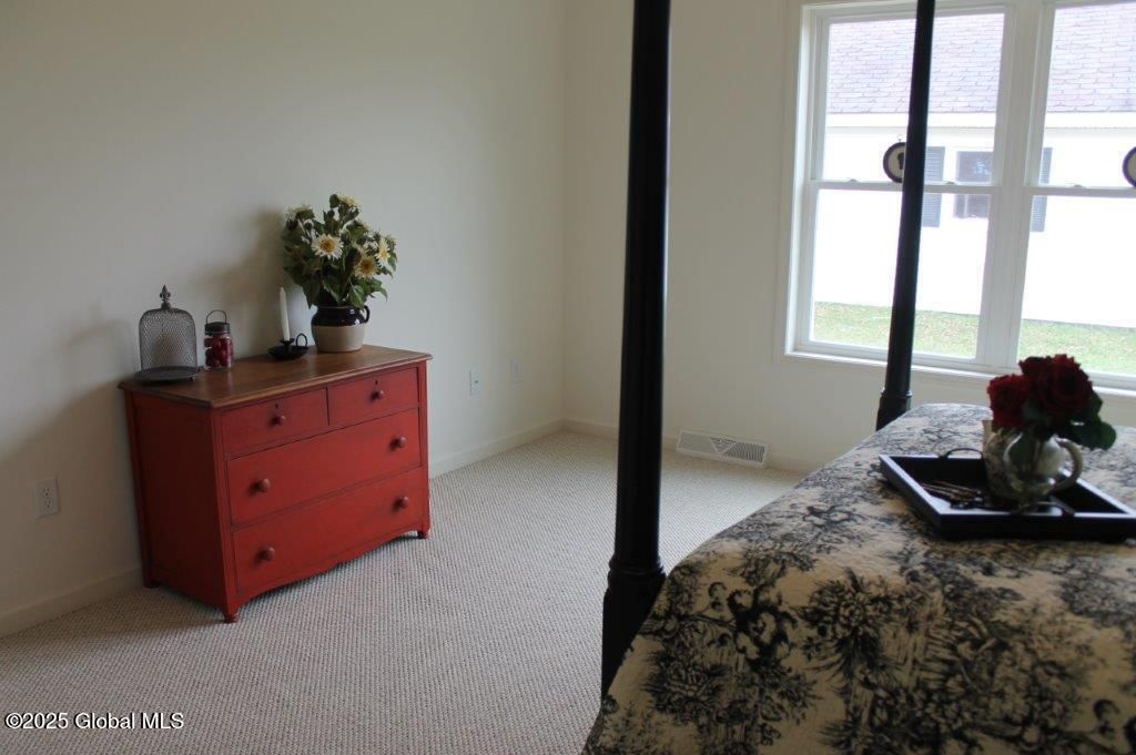 Castleton, New York, 12033, United States, 3 Bedrooms Bedrooms, ,2 BathroomsBathrooms,Residential,For Sale,1967028