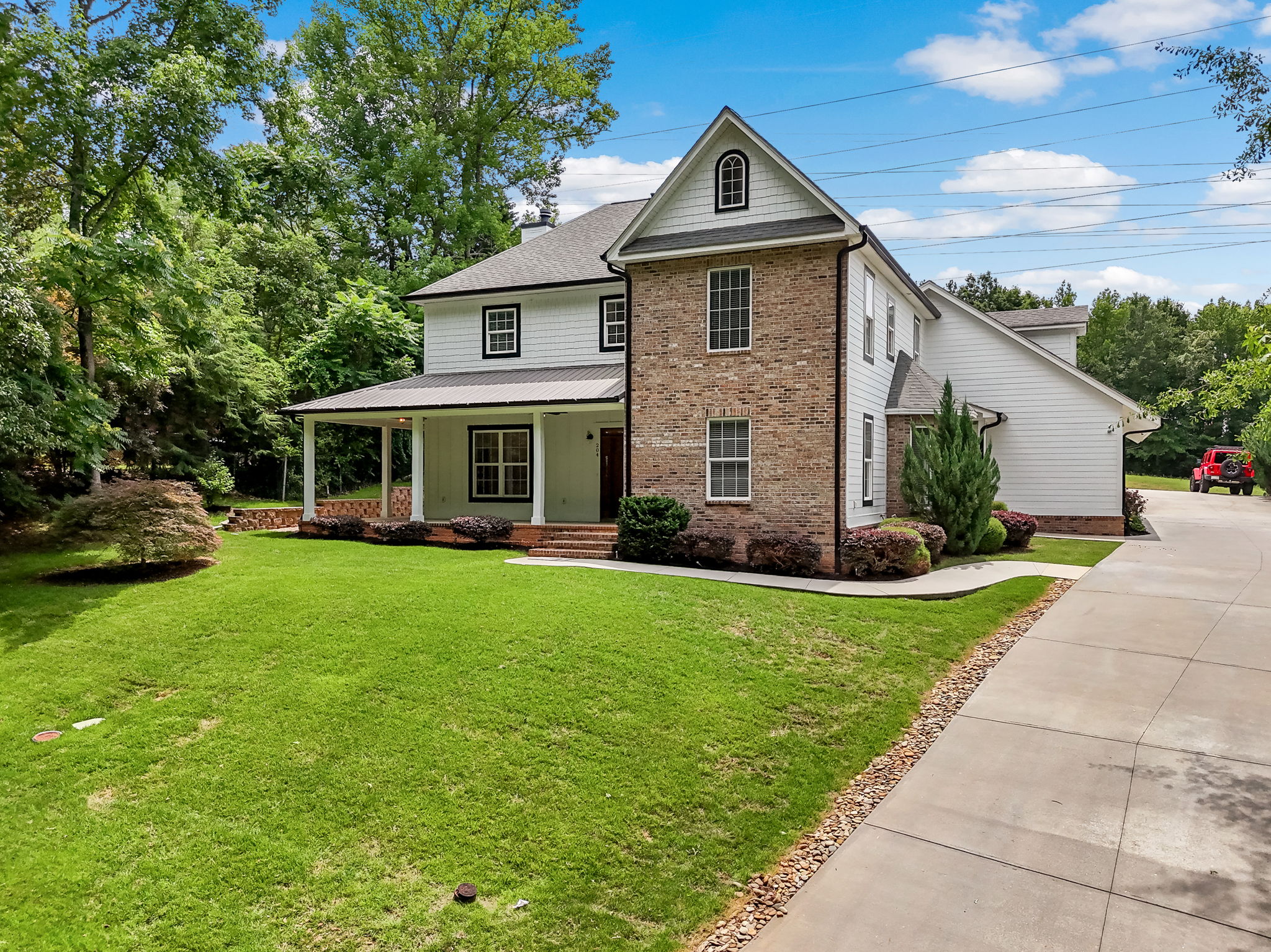  204 Crestwood Drive, Greenville, SC 29609 - 物件實景