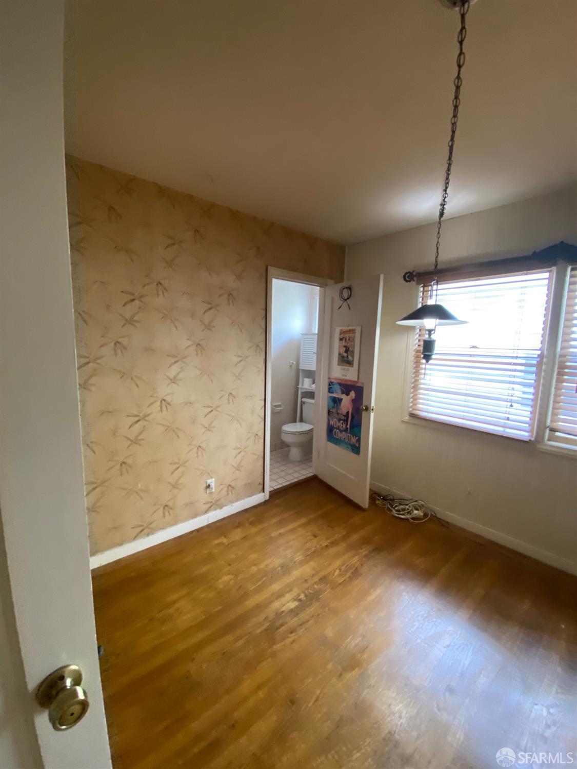 San Carlos, California, 94070, United States, 3 Bedrooms Bedrooms, ,3 BathroomsBathrooms,Residential,For Sale,1994257