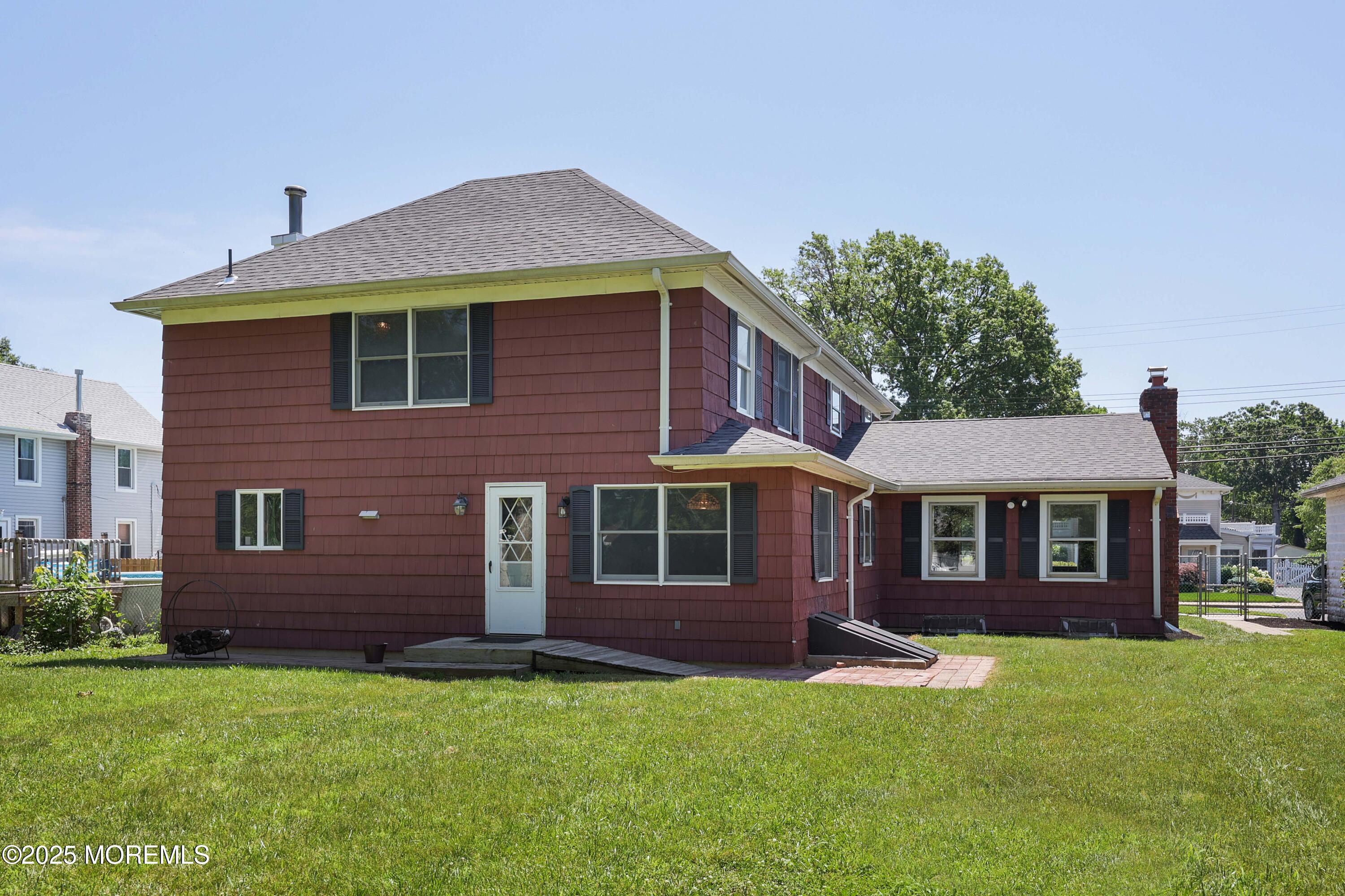 Port Monmouth, New Jersey, 07758, United States, 4 Bedrooms Bedrooms, ,3 BathroomsBathrooms,Residential,For Sale,1901599