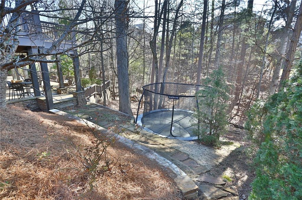 Suwanee, Georgia, 30024, United States, 5 Bedrooms Bedrooms, ,5 BathroomsBathrooms,Residential,For Sale,2025852