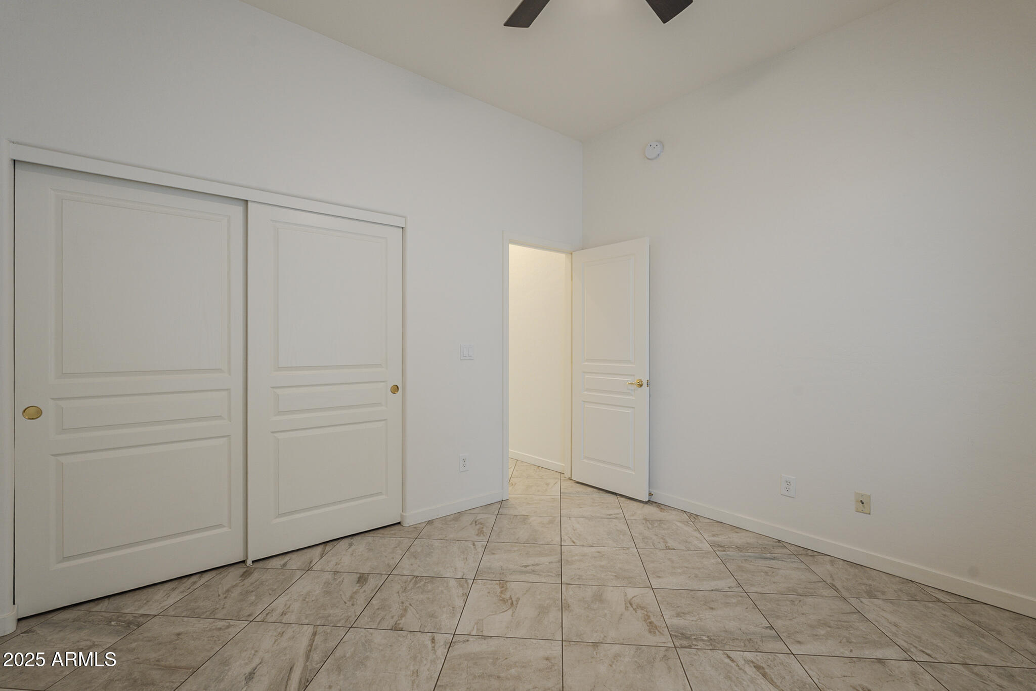 Phoenix, Arizona, 85042, United States, 3 Bedrooms Bedrooms, ,Residential,For Sale,1939131
