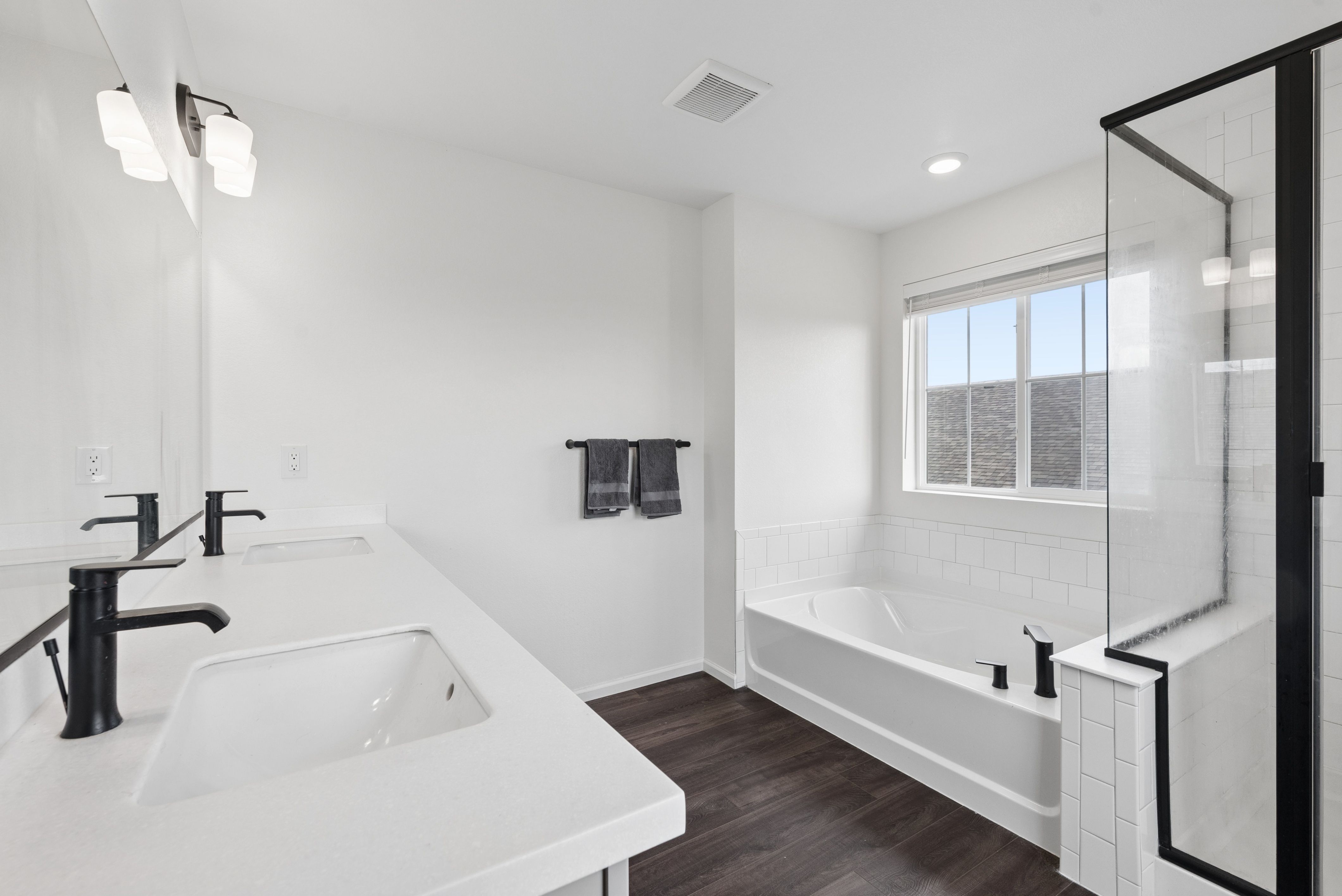  Luxury, Privacy And Thoughtful Design With Unmatched Mountain Views - 物件實景