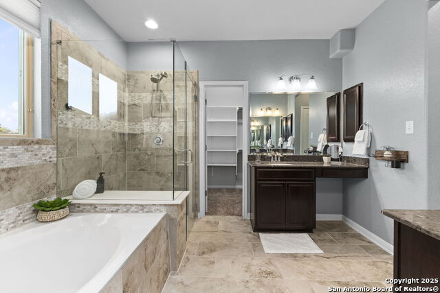 Schertz, Texas, 78154, United States, 4 Bedrooms Bedrooms, ,4 BathroomsBathrooms,Residential,For Sale,1989304