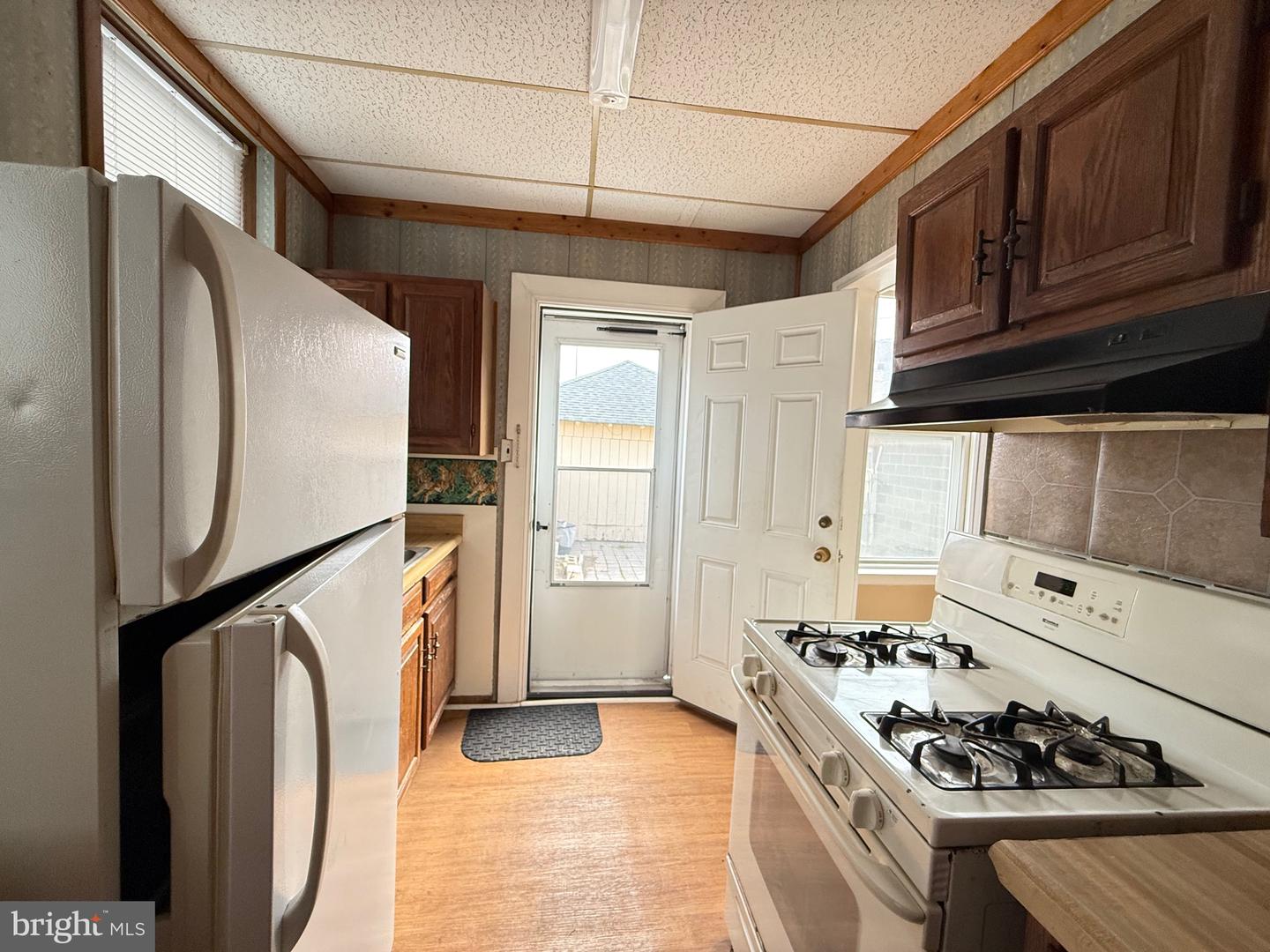 Hamilton, New Jersey, 08610, United States, 5 Bedrooms Bedrooms, ,3 BathroomsBathrooms,Residential,For Sale,1754062