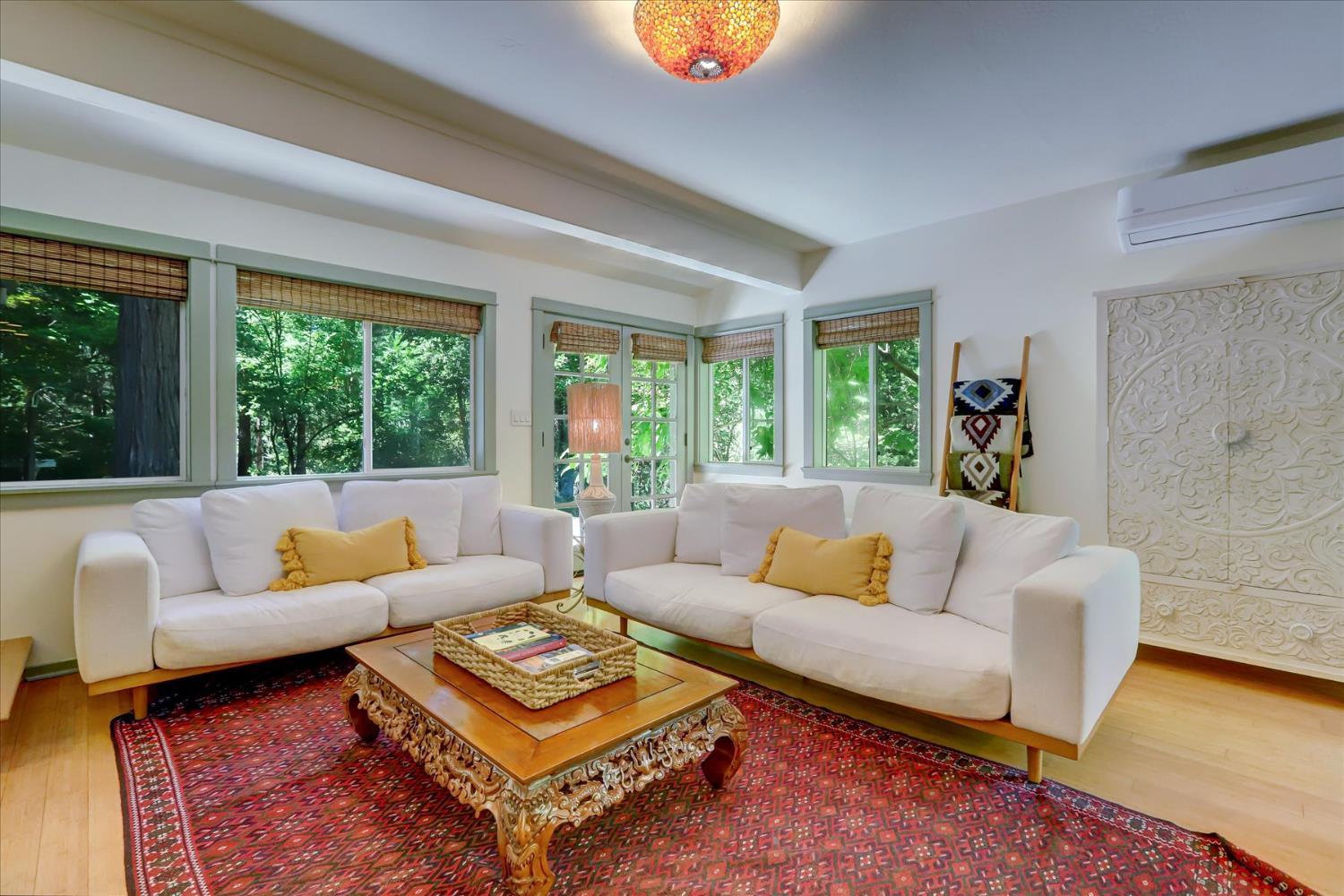 Nevada City, California, 95959, United States, 2 Bedrooms Bedrooms, ,2 BathroomsBathrooms,Residential,For Sale,1984222