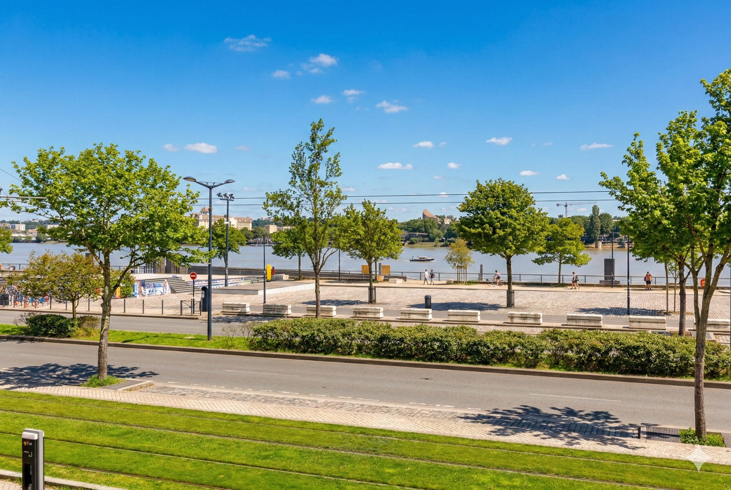 BORDEAUX - CHARTRONS AREA - STUNNING XIX° APARTMENT - 2 BEDROOMS - BALCONY - 物件實景