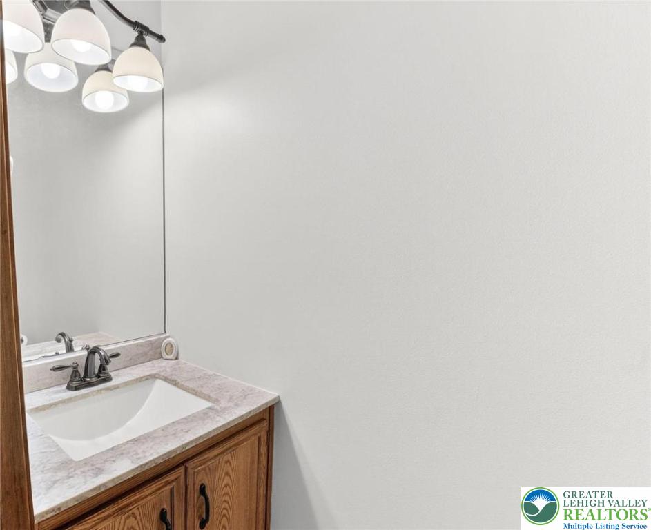 North Whitehall Twp, Pennsylvania, 18069, United States, 4 Bedrooms Bedrooms, ,3 BathroomsBathrooms,Residential,For Sale,1987552