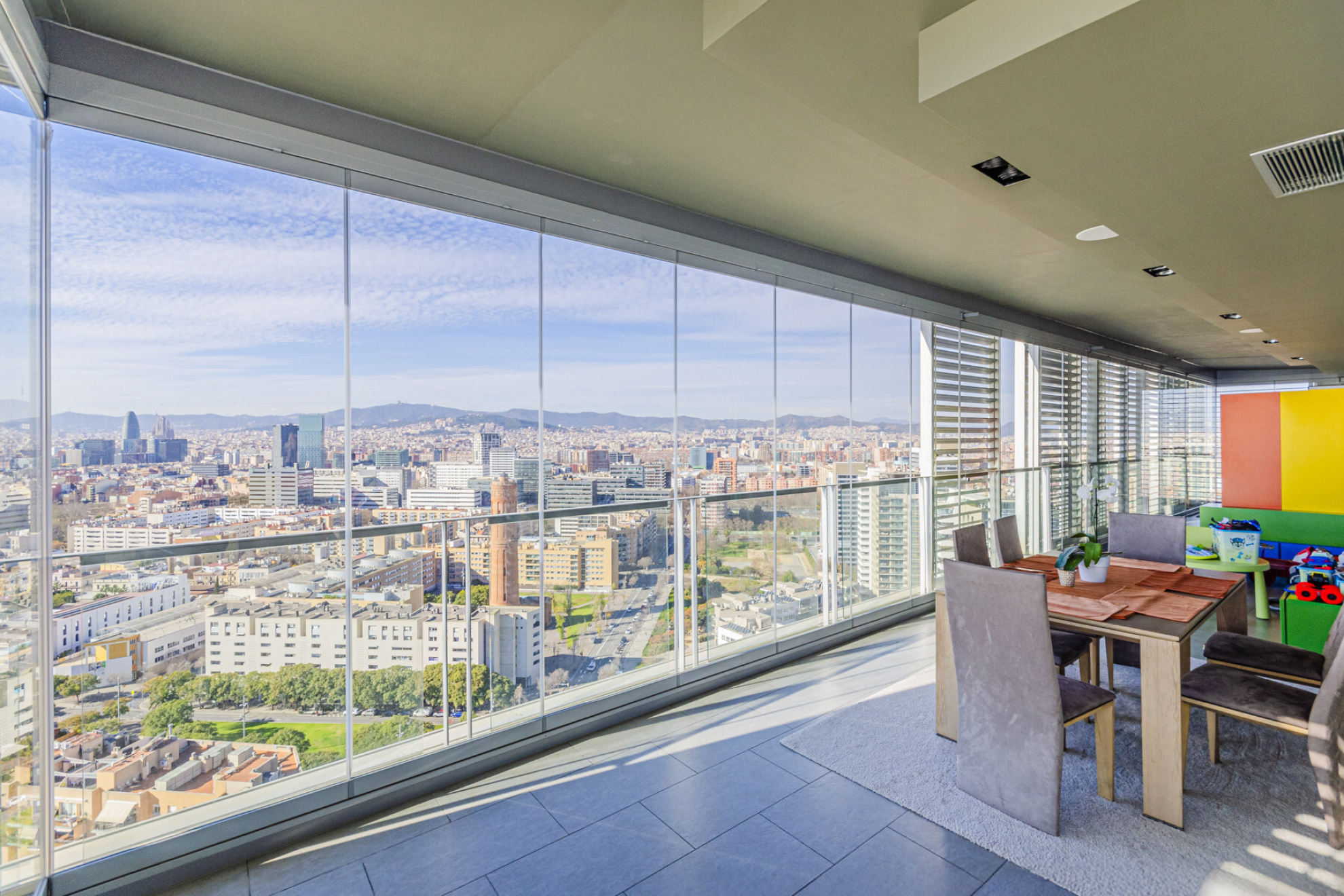  Family apartment with splendid sea and Barcelona views - 物件實景