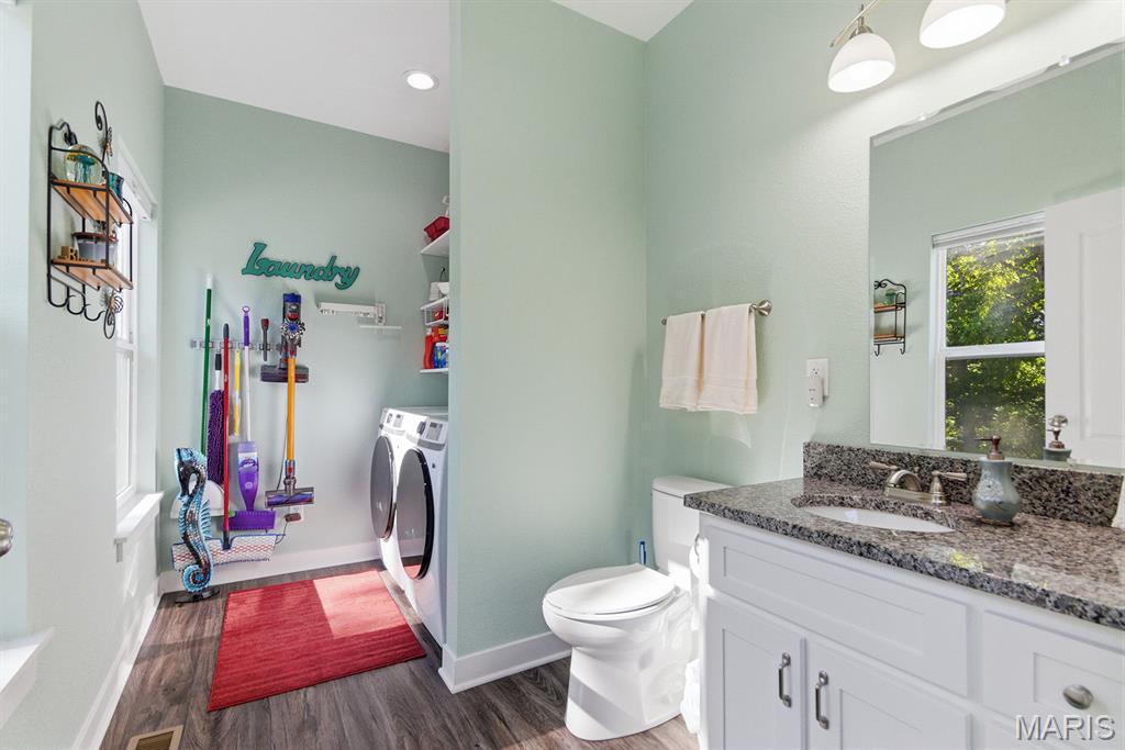 Lincoln, Missouri, 65338, United States, 3 Bedrooms Bedrooms, ,3 BathroomsBathrooms,Residential,For Sale,2048481