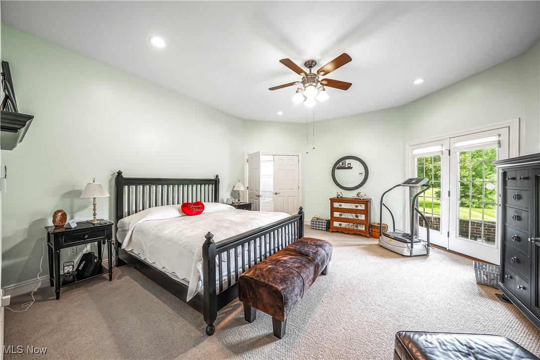 Garrettsville, Ohio, 44231, United States, 3 Bedrooms Bedrooms, ,3 BathroomsBathrooms,Residential,For Sale,1890626