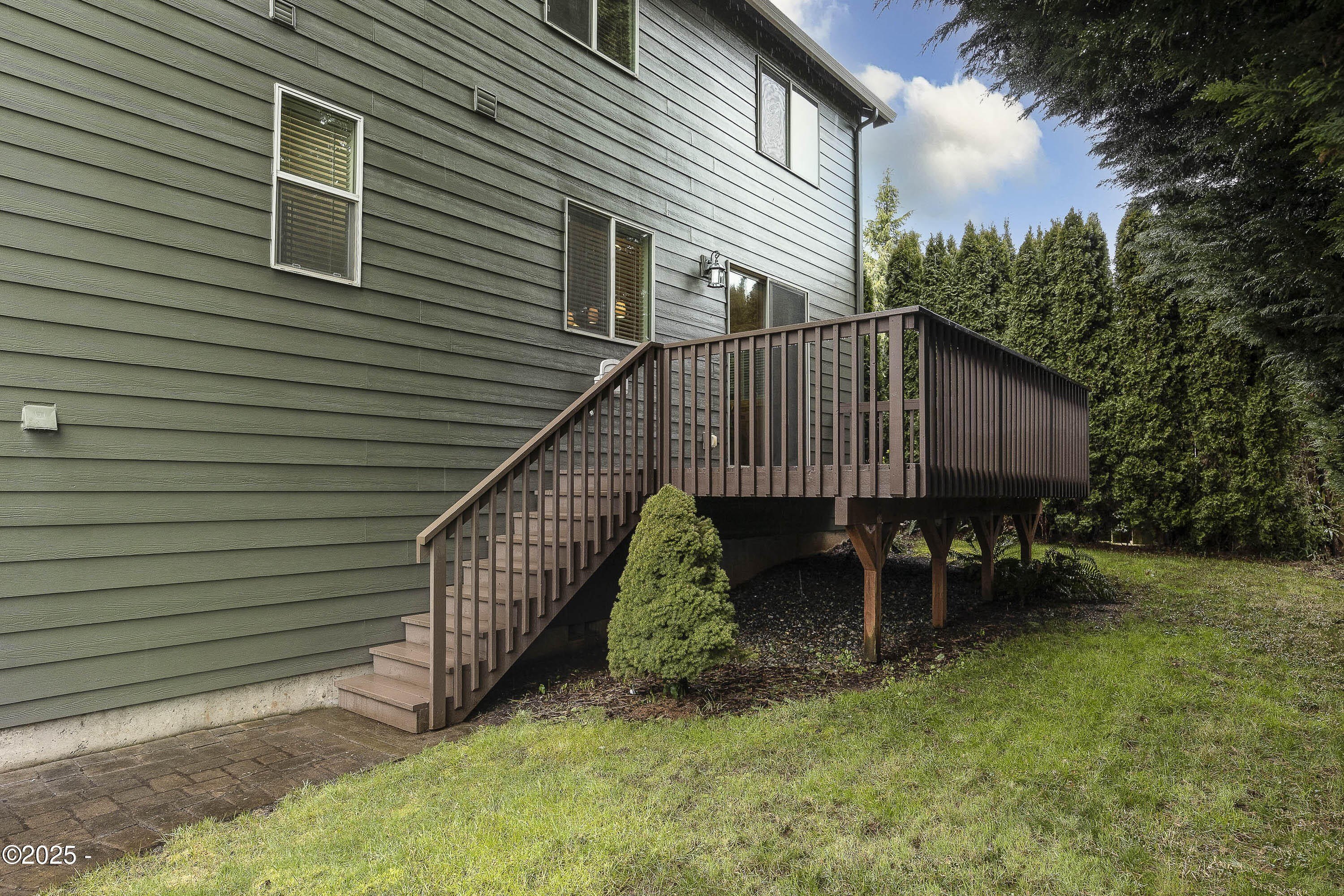 Salem, Oregon, 97306, United States, 4 Bedrooms Bedrooms, ,3 BathroomsBathrooms,Residential,For Sale,1739114