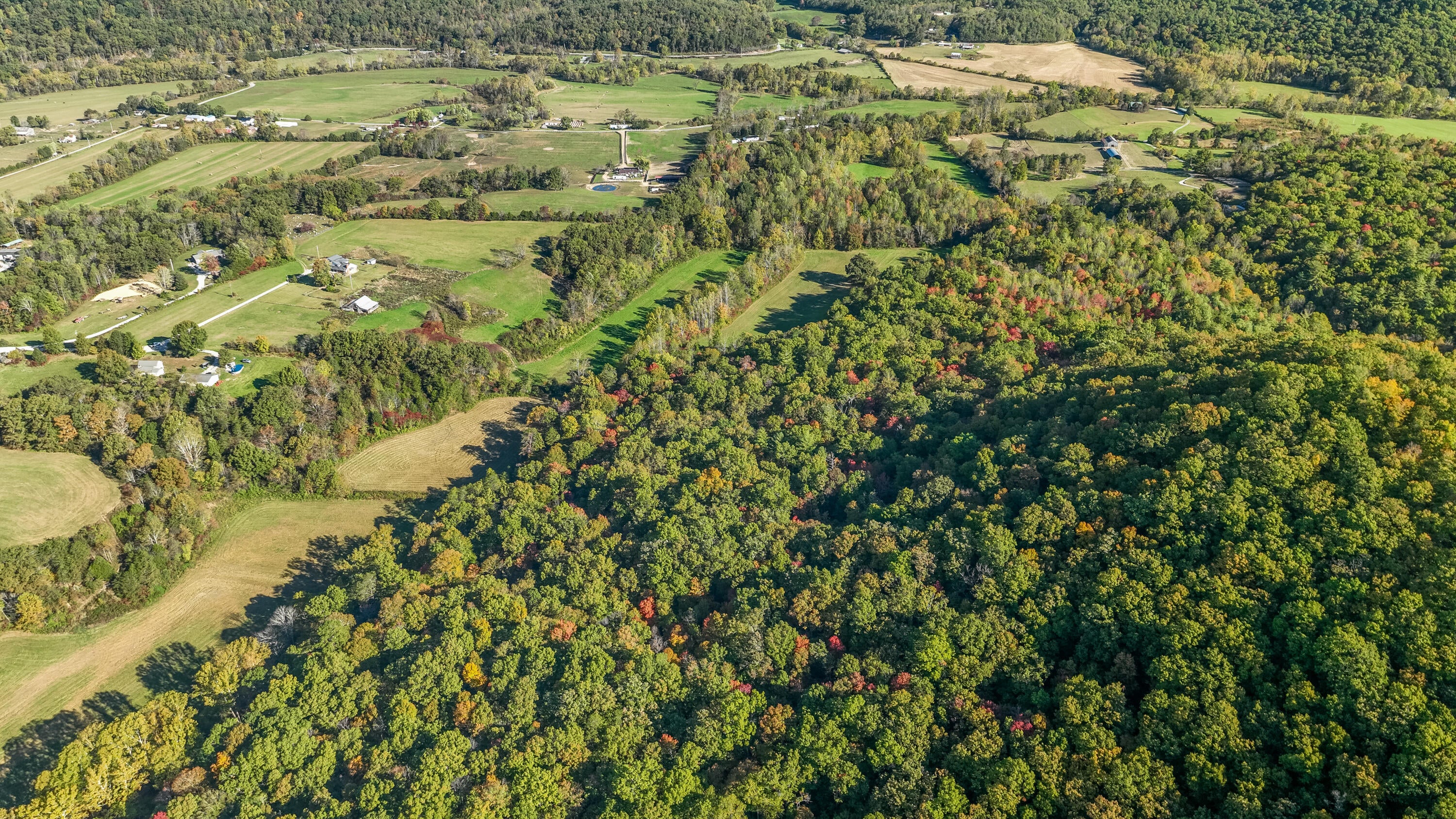 Berea, Kentucky, 40403, United States, 5 Bedrooms Bedrooms, ,3 BathroomsBathrooms,Residential,For Sale,1975265