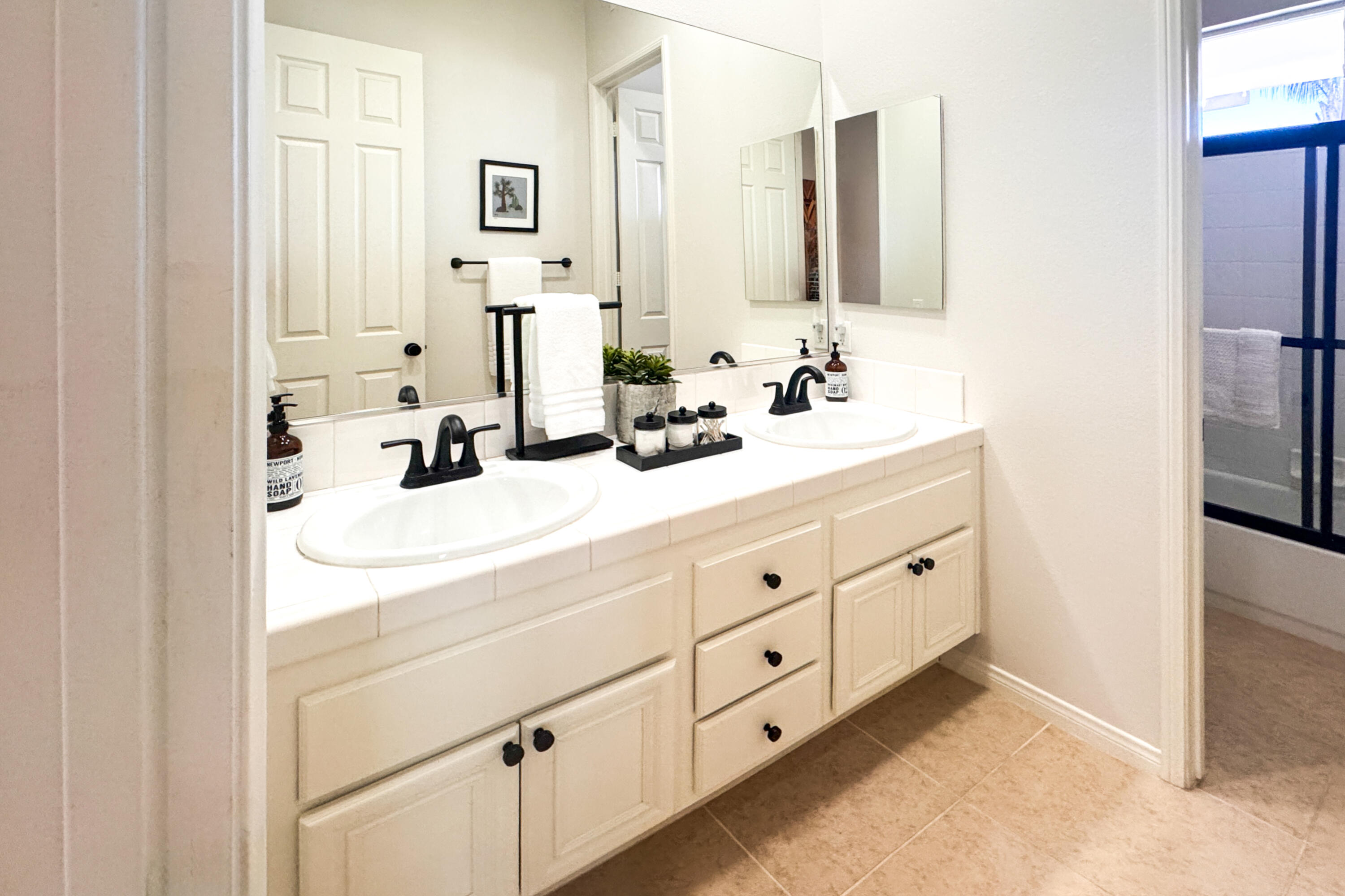 Rancho Mirage, California, 92270, United States, 3 Bedrooms Bedrooms, ,3 BathroomsBathrooms,Residential,For Sale,1991042