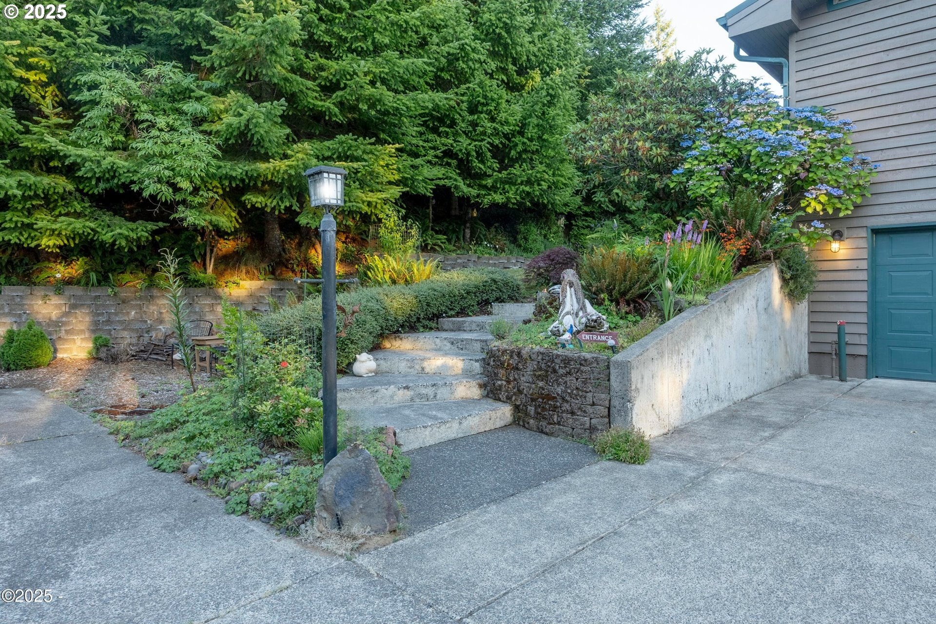 Otis, Oregon, 97368, United States, 4 Bedrooms Bedrooms, ,4 BathroomsBathrooms,Residential,For Sale,1941736