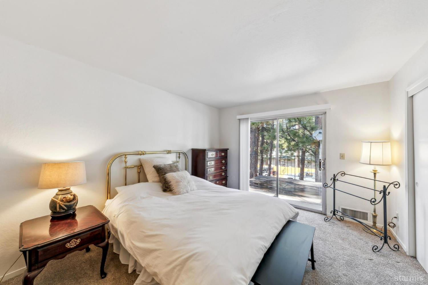 South Lake Tahoe, California, 96150, United States, ,Residential,For Sale,1856645