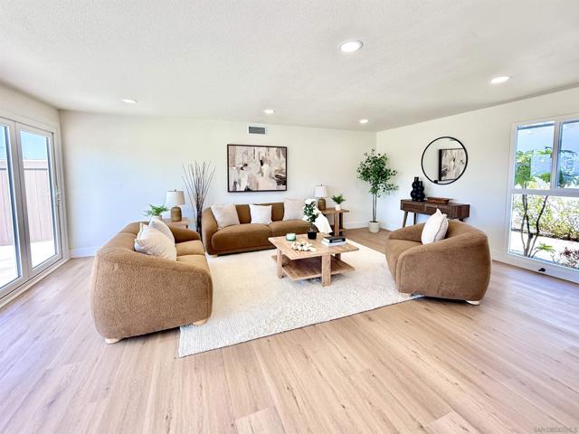 San Diego, California, 92117, United States, 4 Bedrooms Bedrooms, ,3 BathroomsBathrooms,Residential,For Sale,1902979