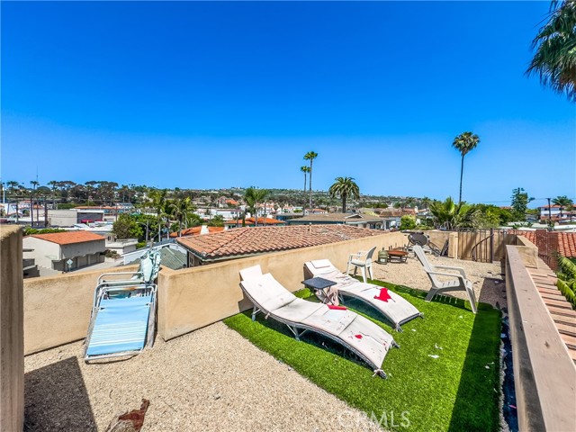 San Clemente, California, 92672, United States, 5 Bedrooms Bedrooms, ,7 BathroomsBathrooms,Residential,For Sale,1845987