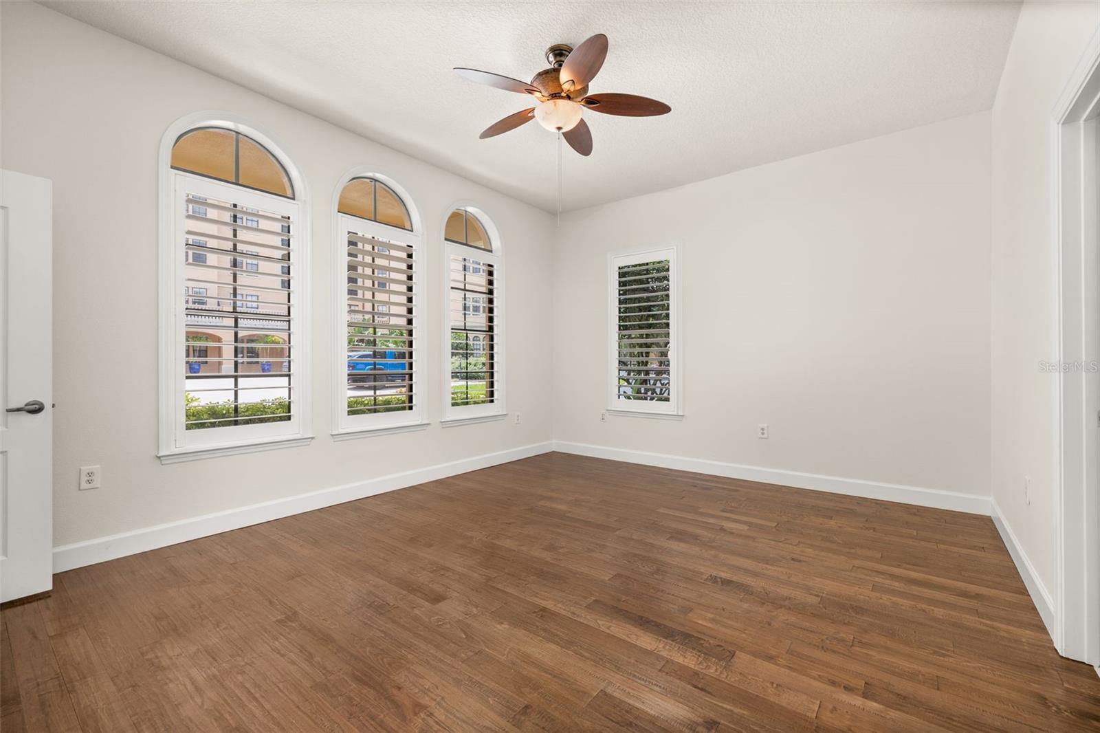 CELEBRATION, Florida, 34747, United States, 3 Bedrooms Bedrooms, ,3 BathroomsBathrooms,Residential,For Sale,1975520