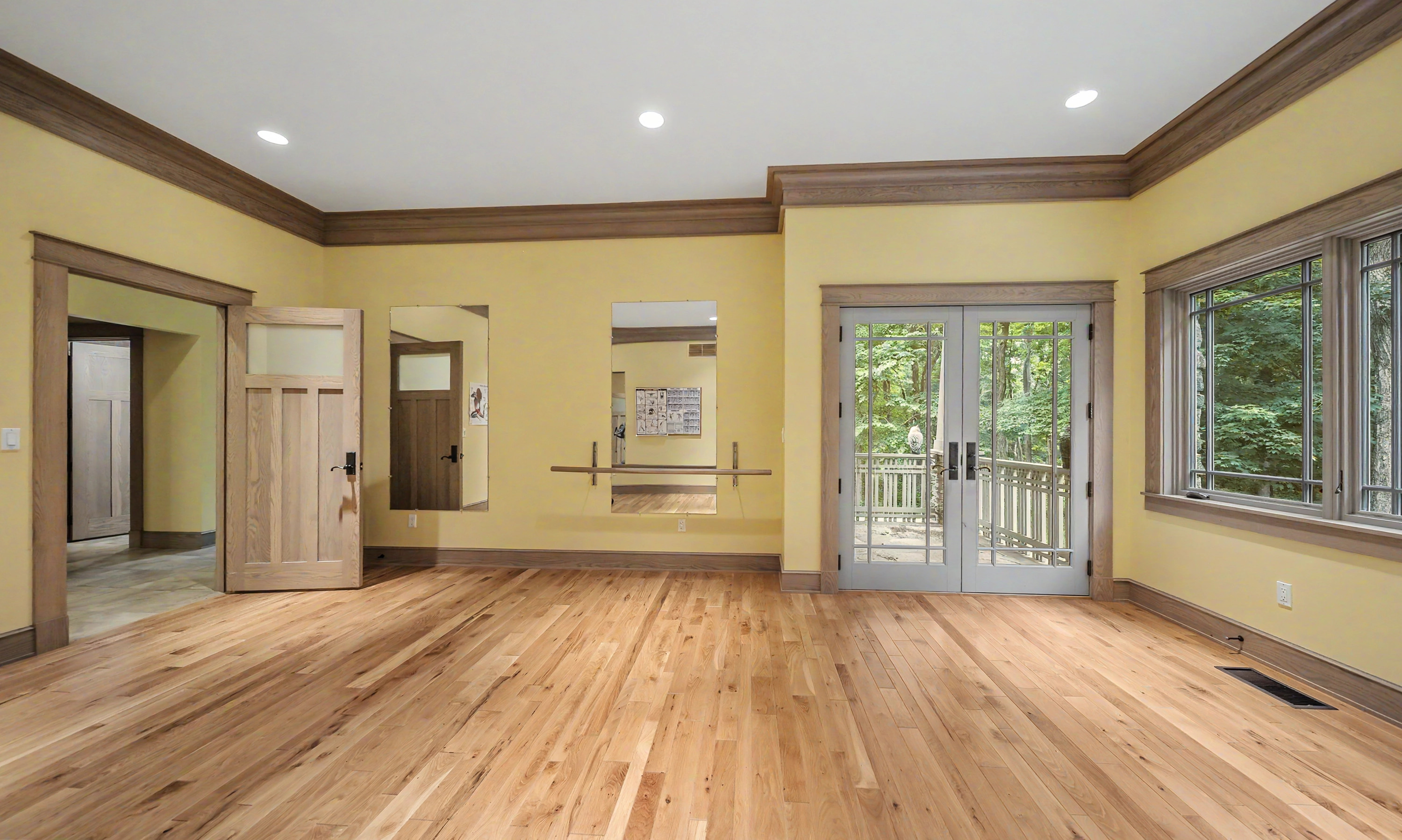  Stunning Prairie-Inspired Estate on 16 Acres of Scenic Woodlands - 物件實景