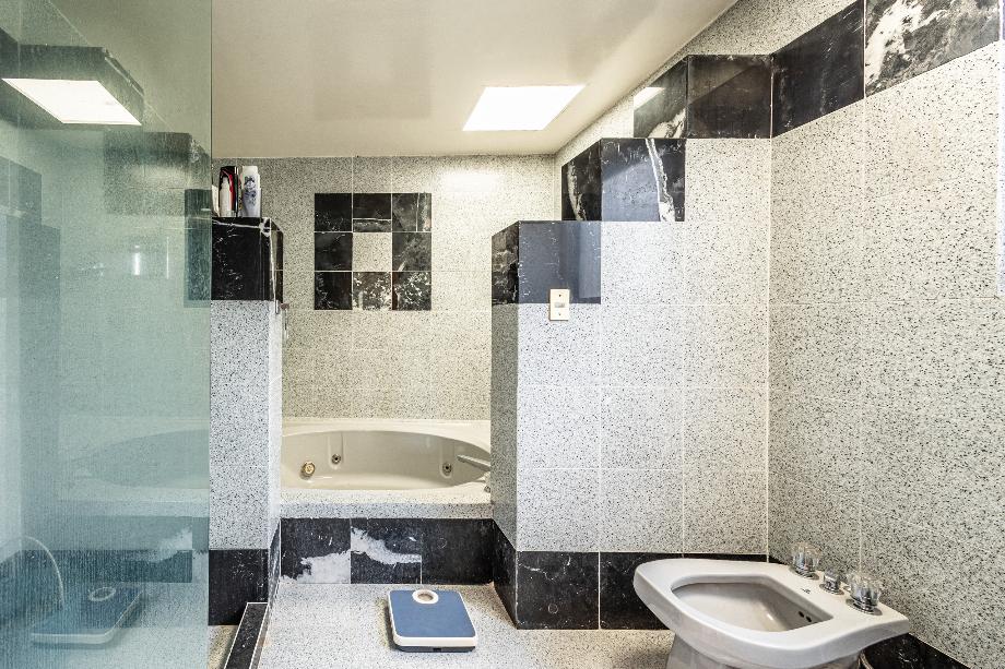 Bosque de Ciruelos, Miguel Hidalgo, Ciudad de México, 11700, Mexico, 4 Bedrooms Bedrooms, ,4 BathroomsBathrooms,Residential,For Sale,Bosque de Ciruelos,1554603
