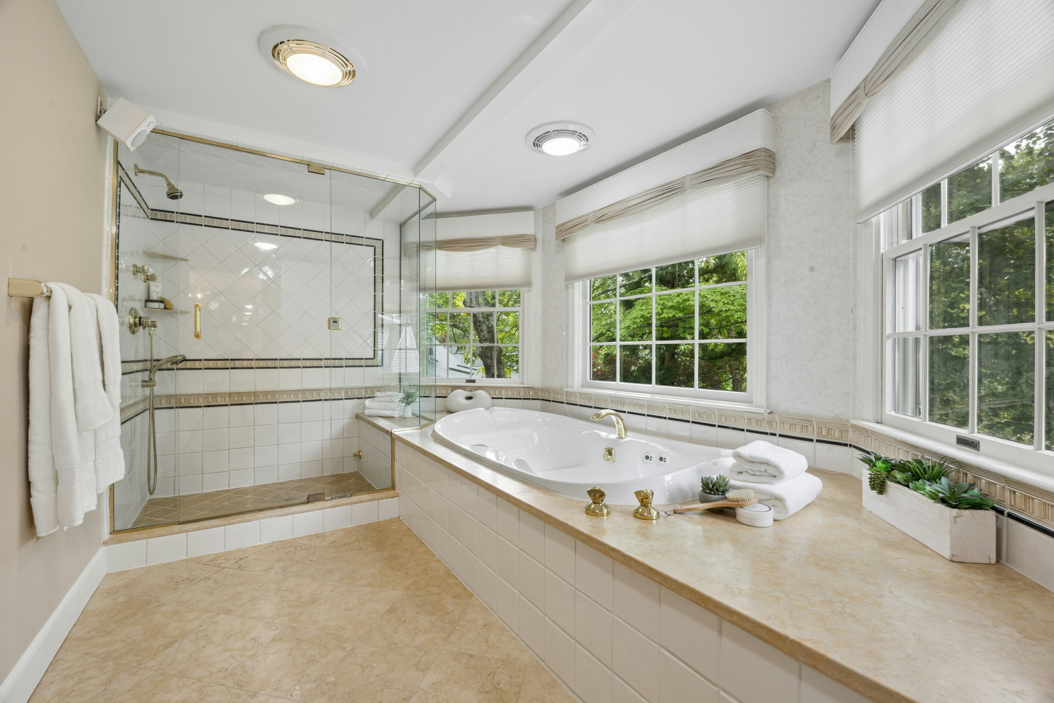  18 Lois Lane, Lexington, MA, 02420 - 物件實景