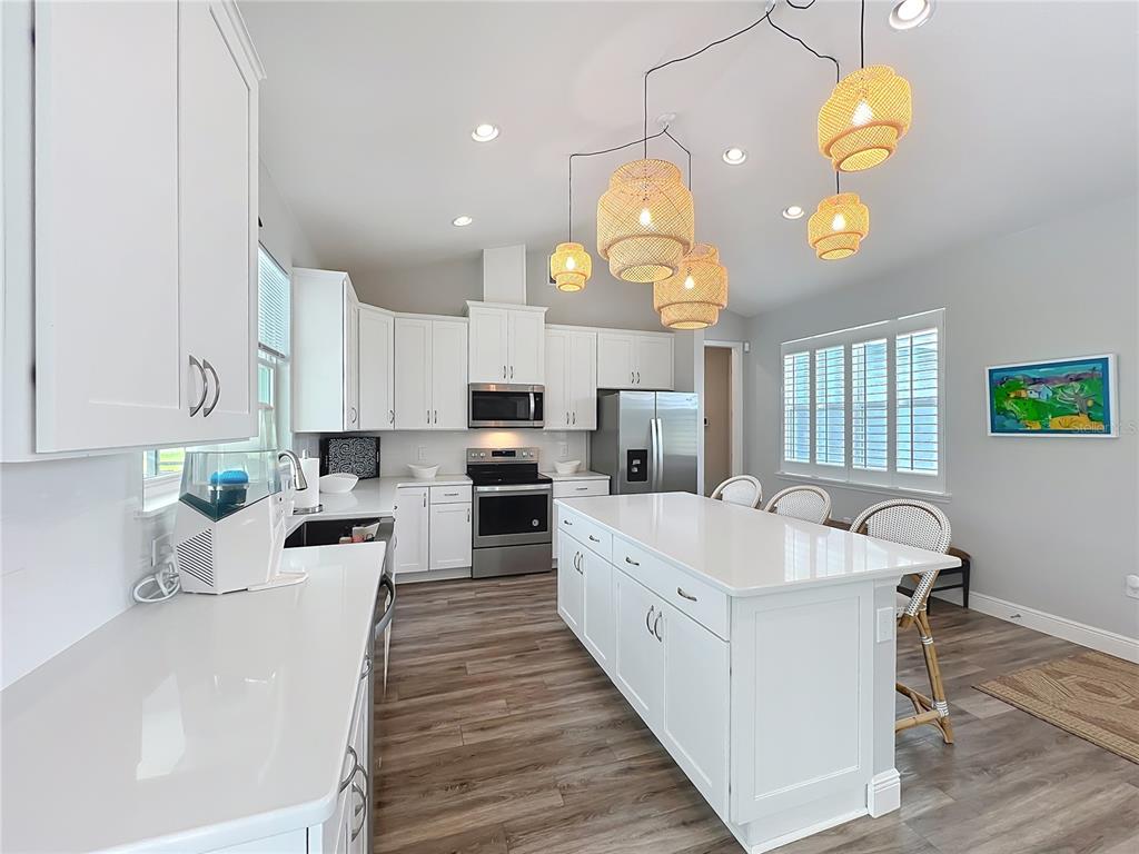Groveland, Florida, 34736, United States, 5 Bedrooms Bedrooms, ,7 BathroomsBathrooms,Residential,For Sale,1906633