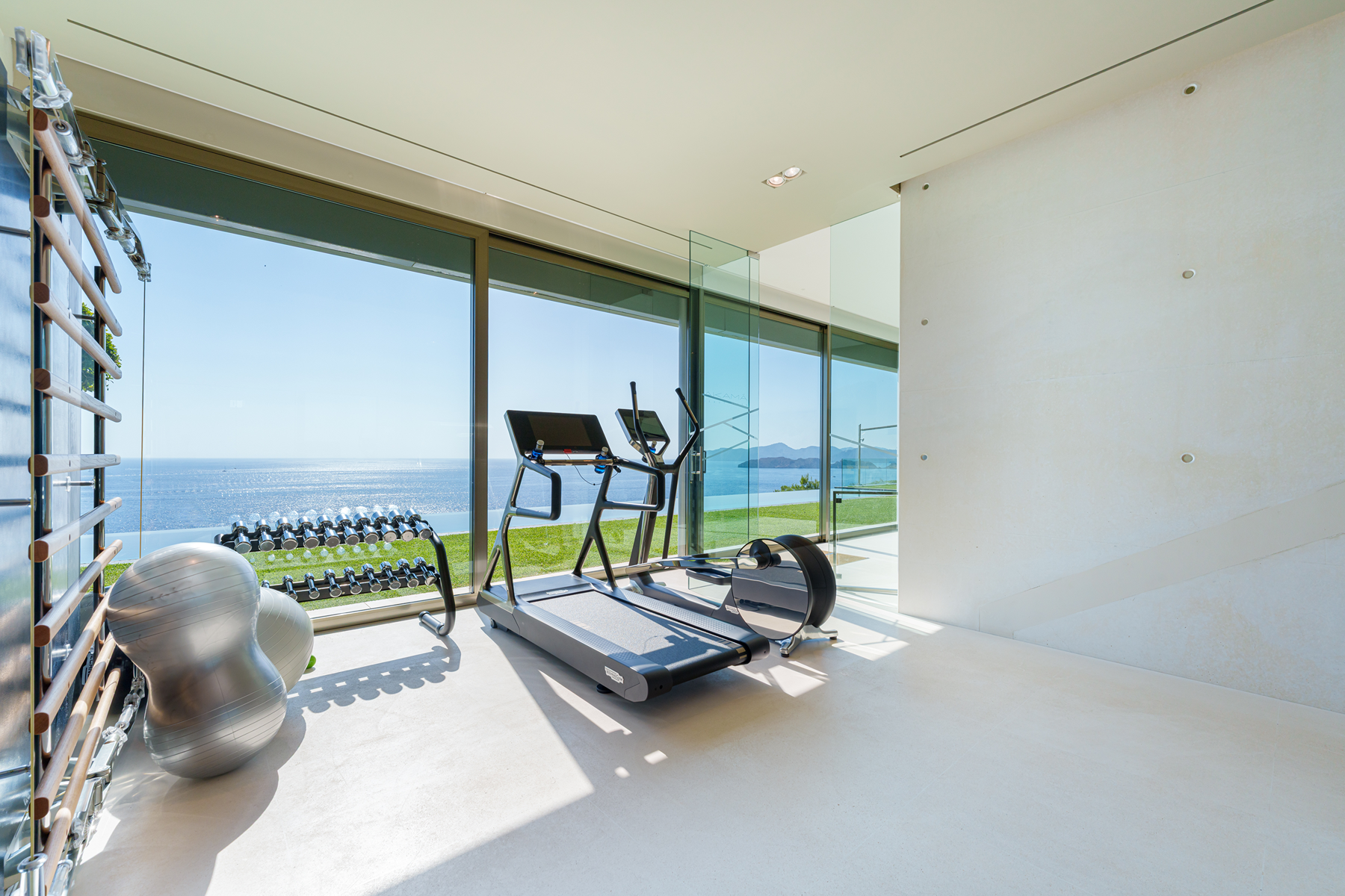  Beachfront villa in Port Adriano - 物件實景