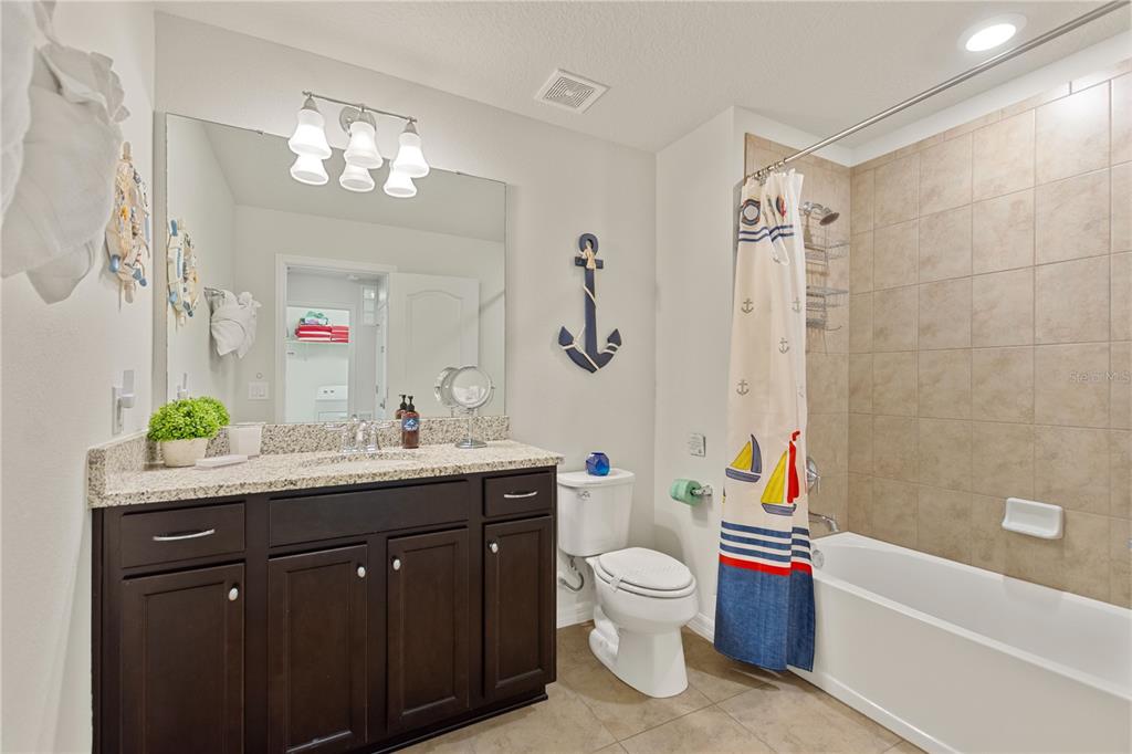 Davenport, Florida, 33837, United States, 5 Bedrooms Bedrooms, ,4 BathroomsBathrooms,Residential,For Sale,1933359