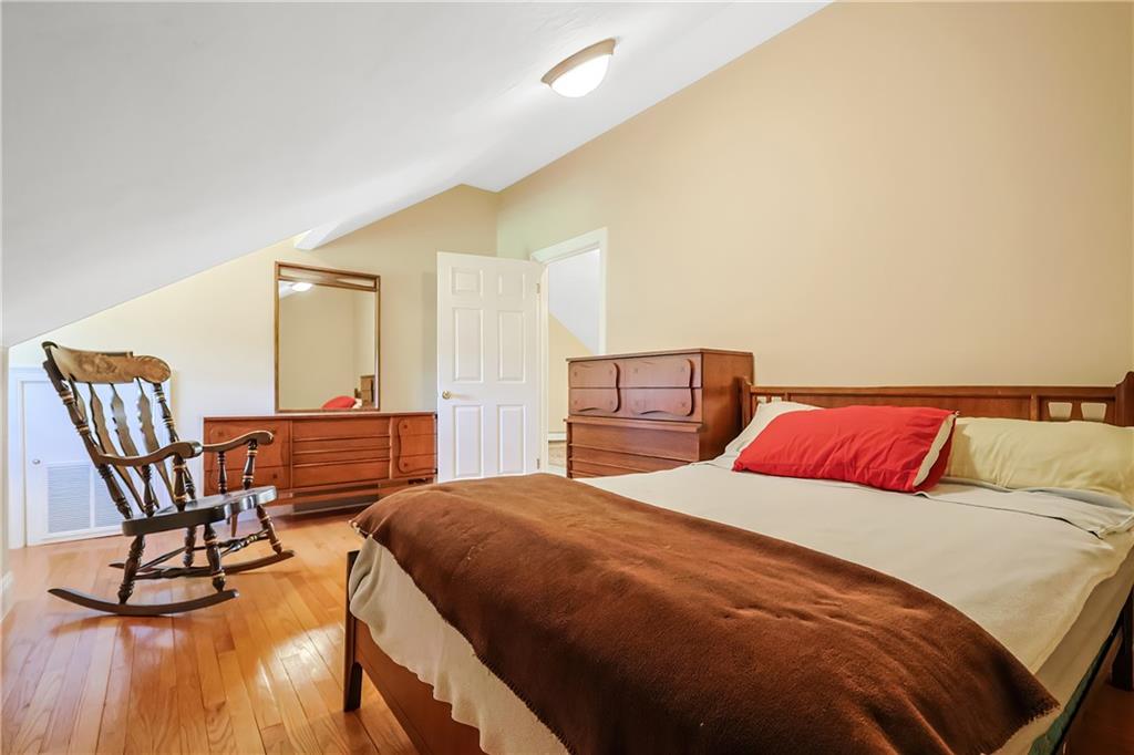 Attleboro, Rhode Island, 02703, United States, 3 Bedrooms Bedrooms, ,3 BathroomsBathrooms,Residential,For Sale,1974468