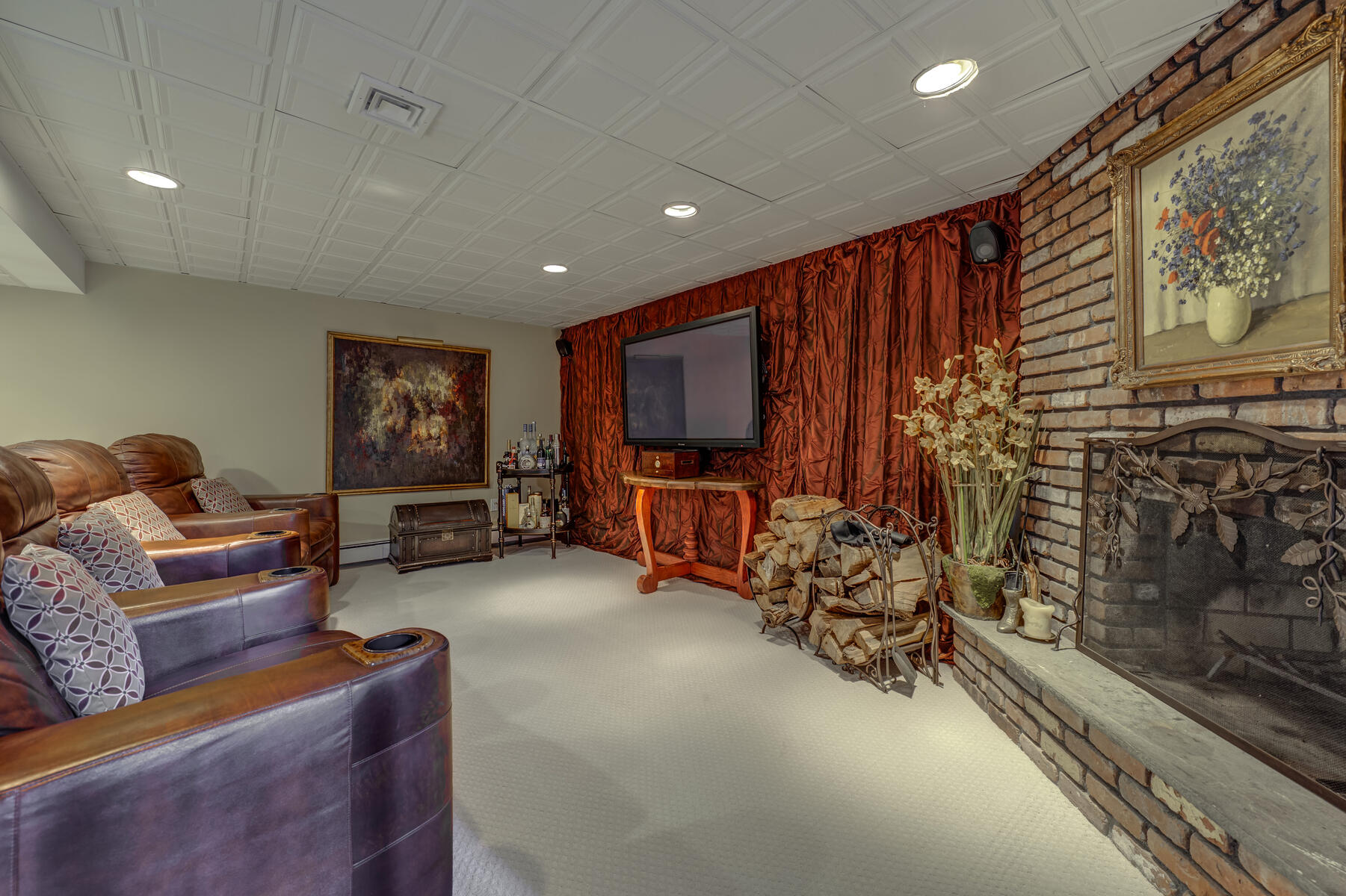  121 Laurel Lane, Laurel Hollow, NY, 11791 - 物件實景