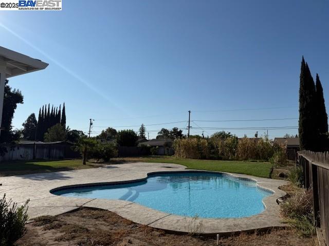 Manteca, California, 95336, United States, 3 Bedrooms Bedrooms, ,3 BathroomsBathrooms,Residential,For Sale,1939337