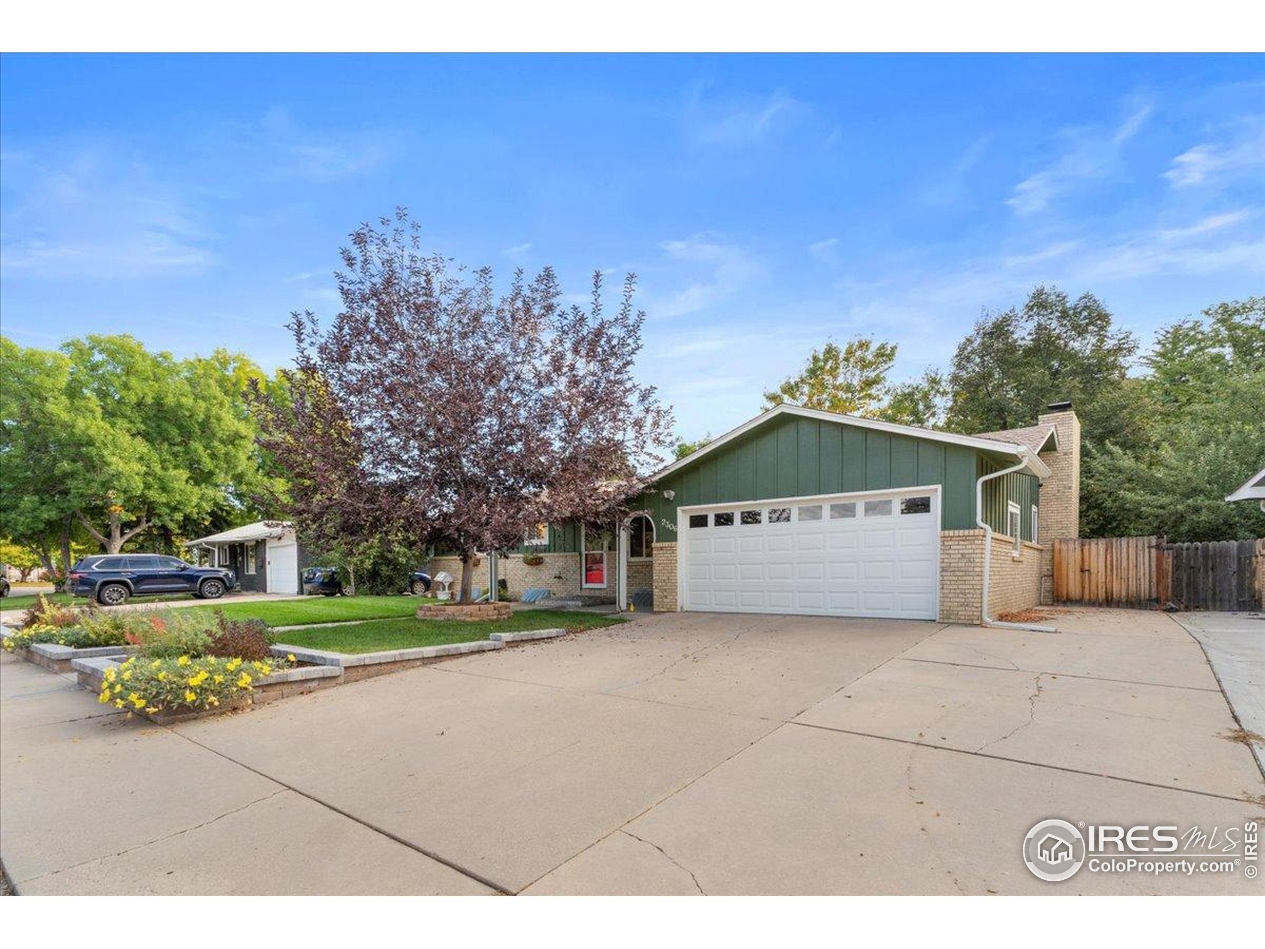 Loveland, Colorado, 80538, United States, 5 Bedrooms Bedrooms, ,1 BathroomBathrooms,Residential,For Sale,1988384