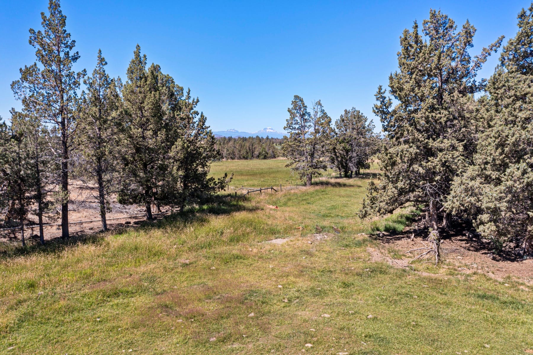  4220 NE Smith Rock Way Terrebonne, OR 97760 - 物件實景