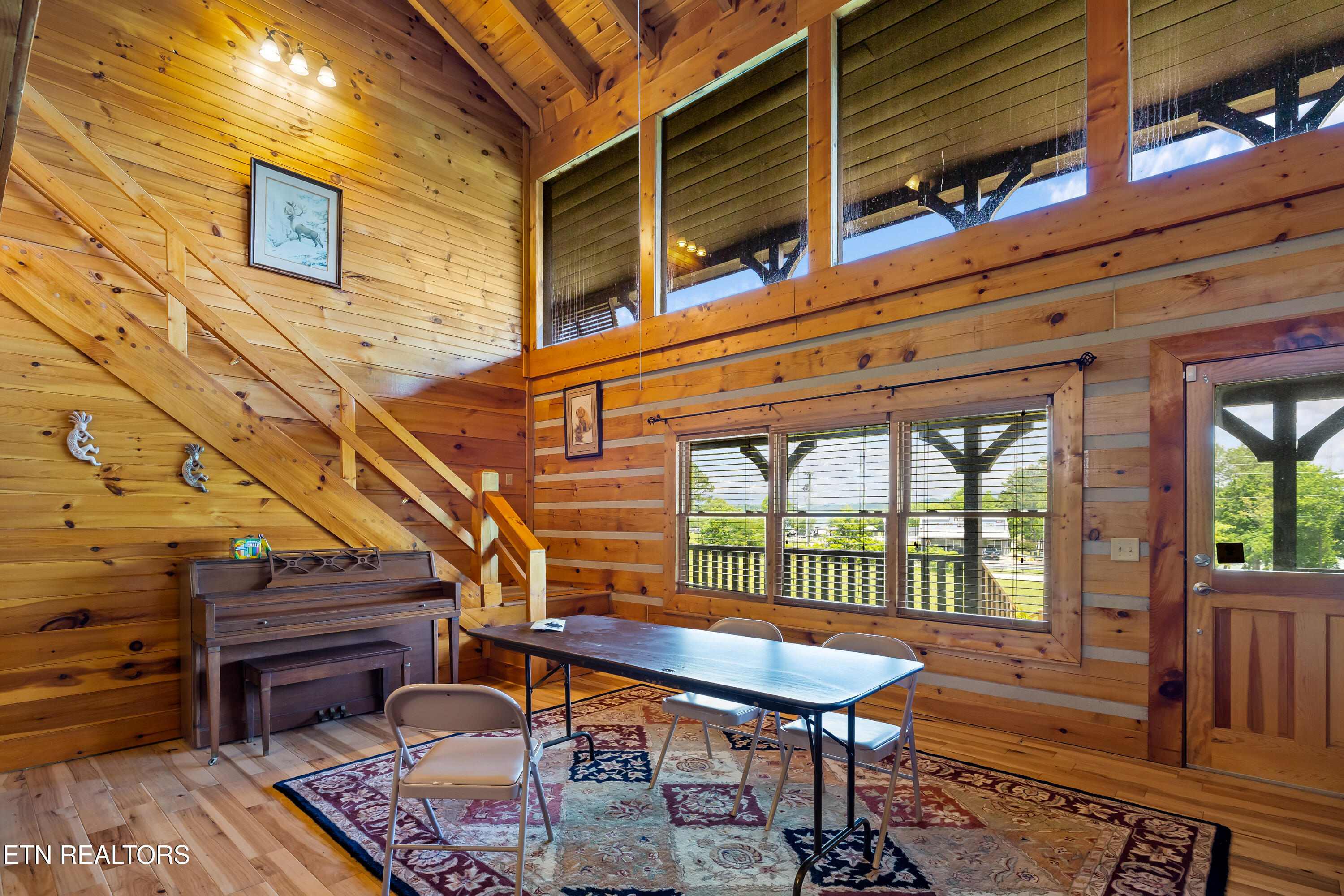 Vonore, Tennessee, 37885, United States, 3 Bedrooms Bedrooms, ,4 BathroomsBathrooms,Residential,For Sale,2048933